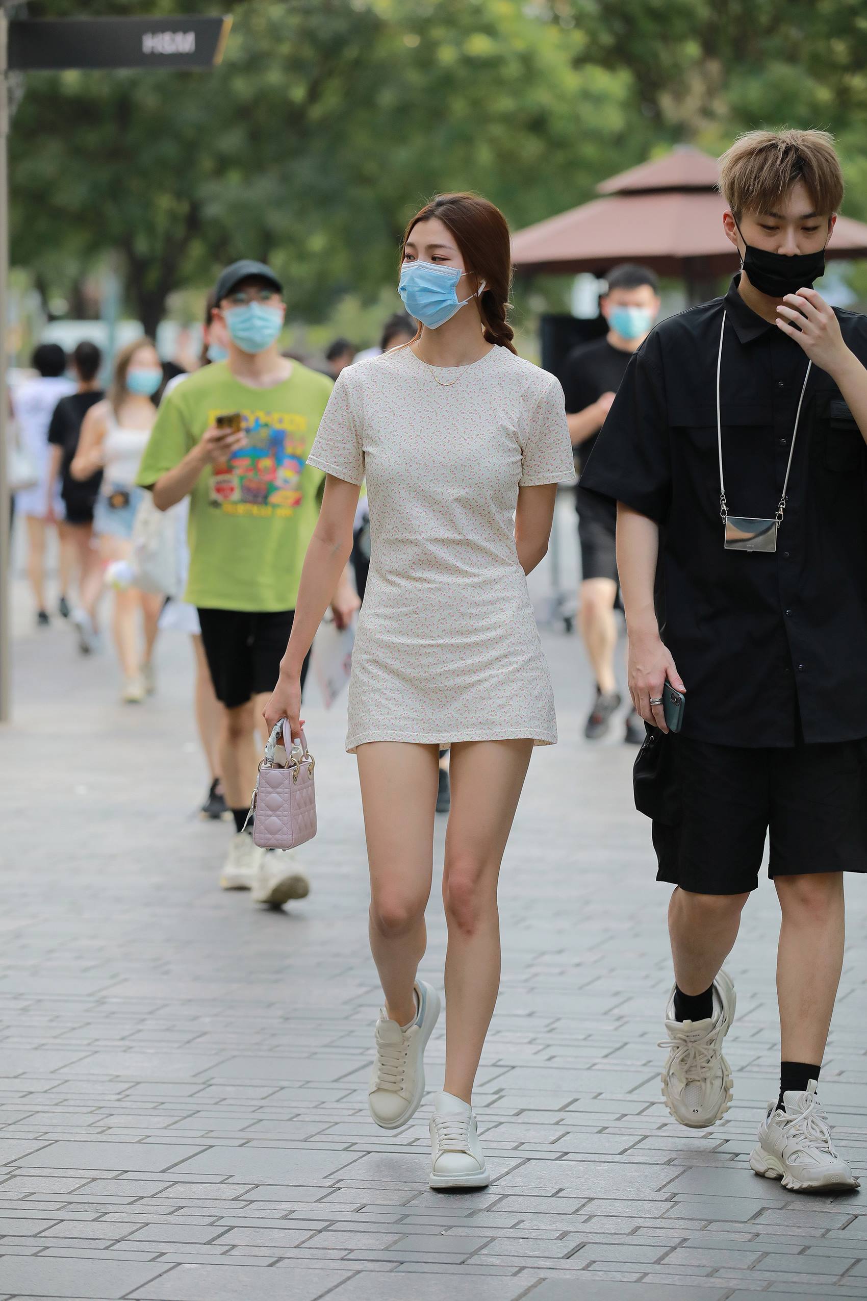 图片[6]-精选精选街拍作品 NO.1848 街拍逛街的美女[72P]-草丛看图