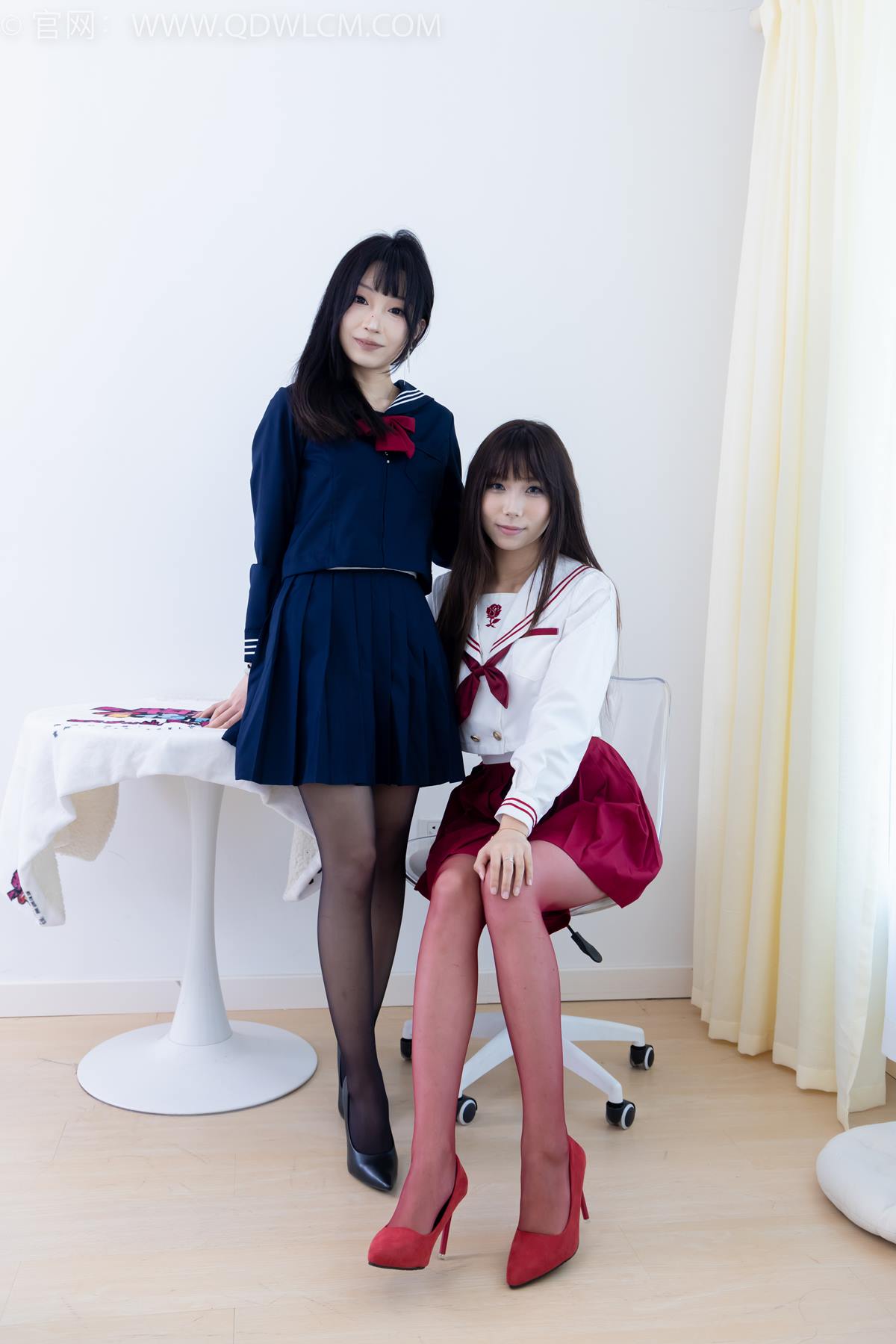 图片[6]-精选勿恋传媒 NO.2352 泡泡嘟嘟-高跟鞋、油亮薄红丝、油亮薄黑丝、jk至服[135P]-草丛看图