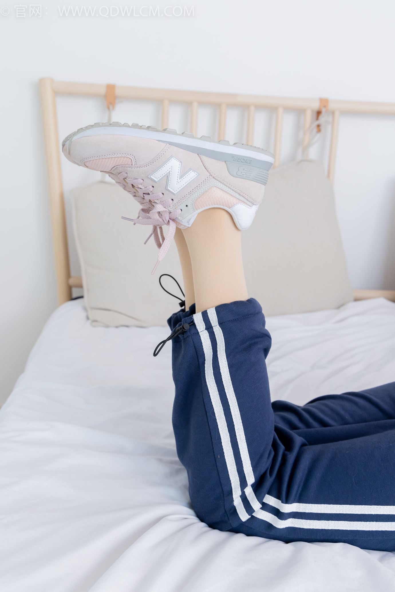 图片[7]-精选勿恋传媒 NO.2314 恬恬-运动鞋、厚肉丝、校服裤里丝[124P]-草丛看图