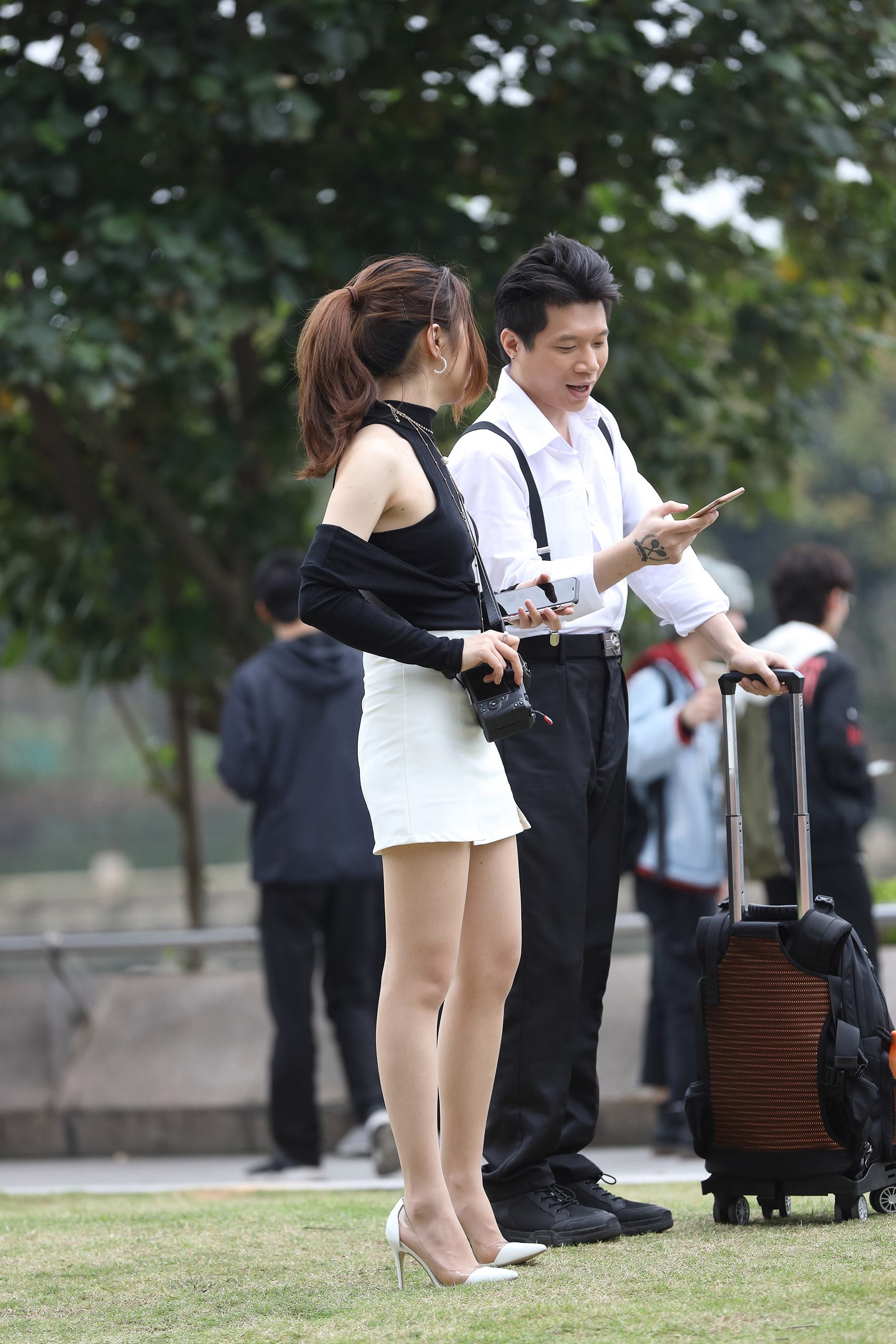 图片[7]-精选精选街拍作品 NO.1704 辉辉街拍作品 – 灰色丝袜摄影师[92P]-草丛看图