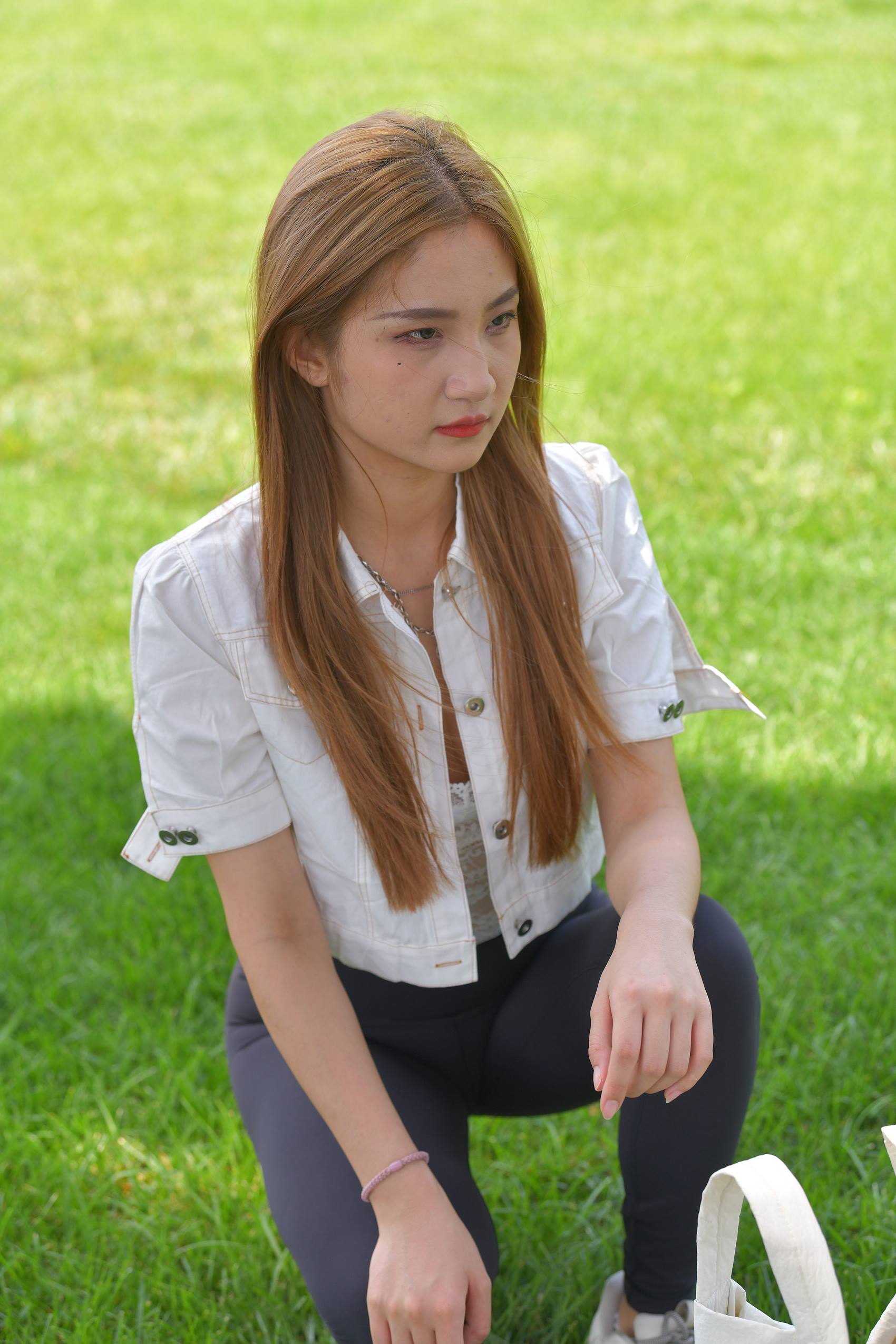 图片[6]-精选精选街拍作品 NO.1844 一始街拍作品 – 匆匆[72P]-草丛看图