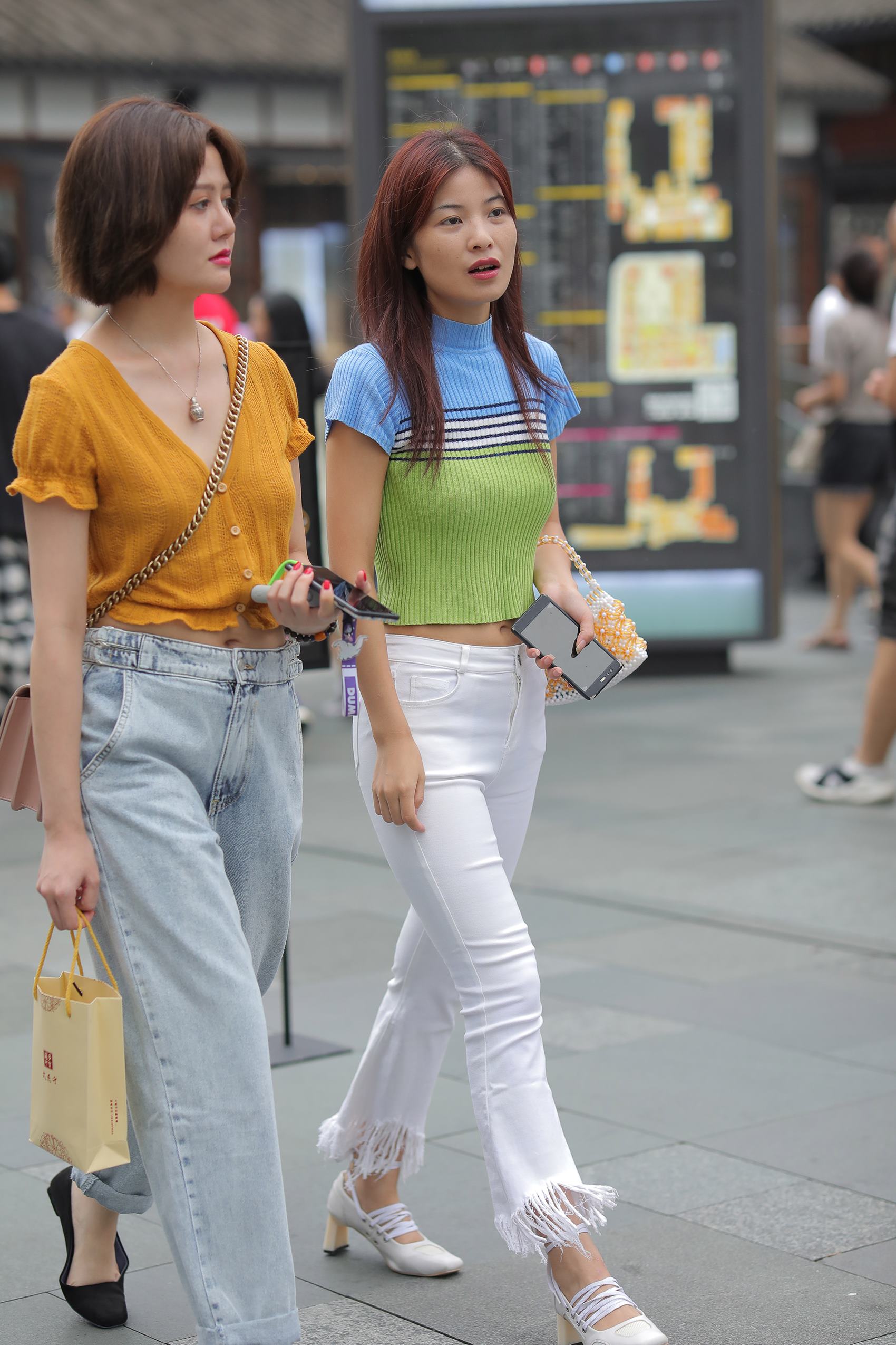 图片[5]-精选精选街拍作品 NO.1752 凯恩街拍作品 – 白裤[32P]-草丛看图