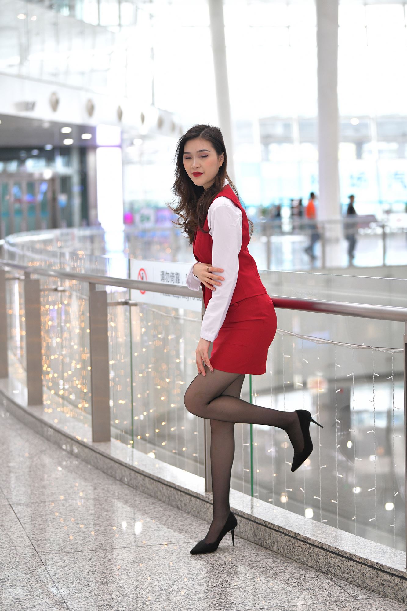 图片[3]-精选精选街拍作品 1635 摄神街拍作品 – 空姐的午休 黑丝篇[80P]-草丛看图