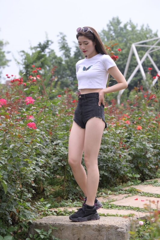 精选精选街拍作品 1609 魂魂摄影作品 引碟[96P]-草丛看图