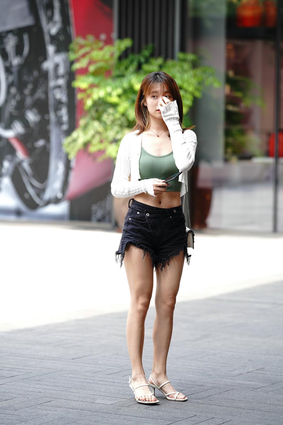 图片[5]-精选魔镜街拍 NO.152 热裤姑娘 [82P]-草丛看图