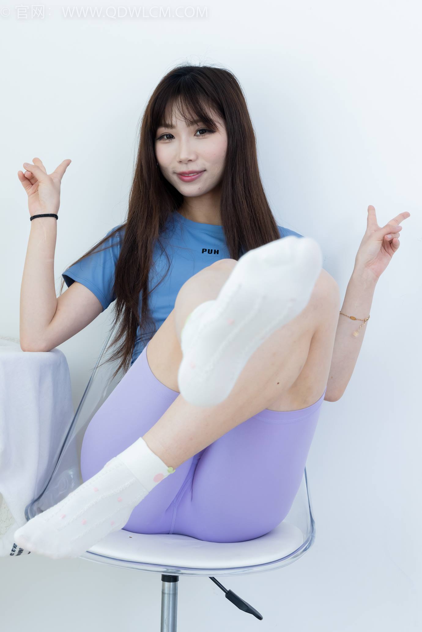 图片[8]-精选勿恋传媒 NO.2299 泡泡-板鞋、白棉袜、裸足、裸足刀叉摆盘剧情[208P]-草丛看图