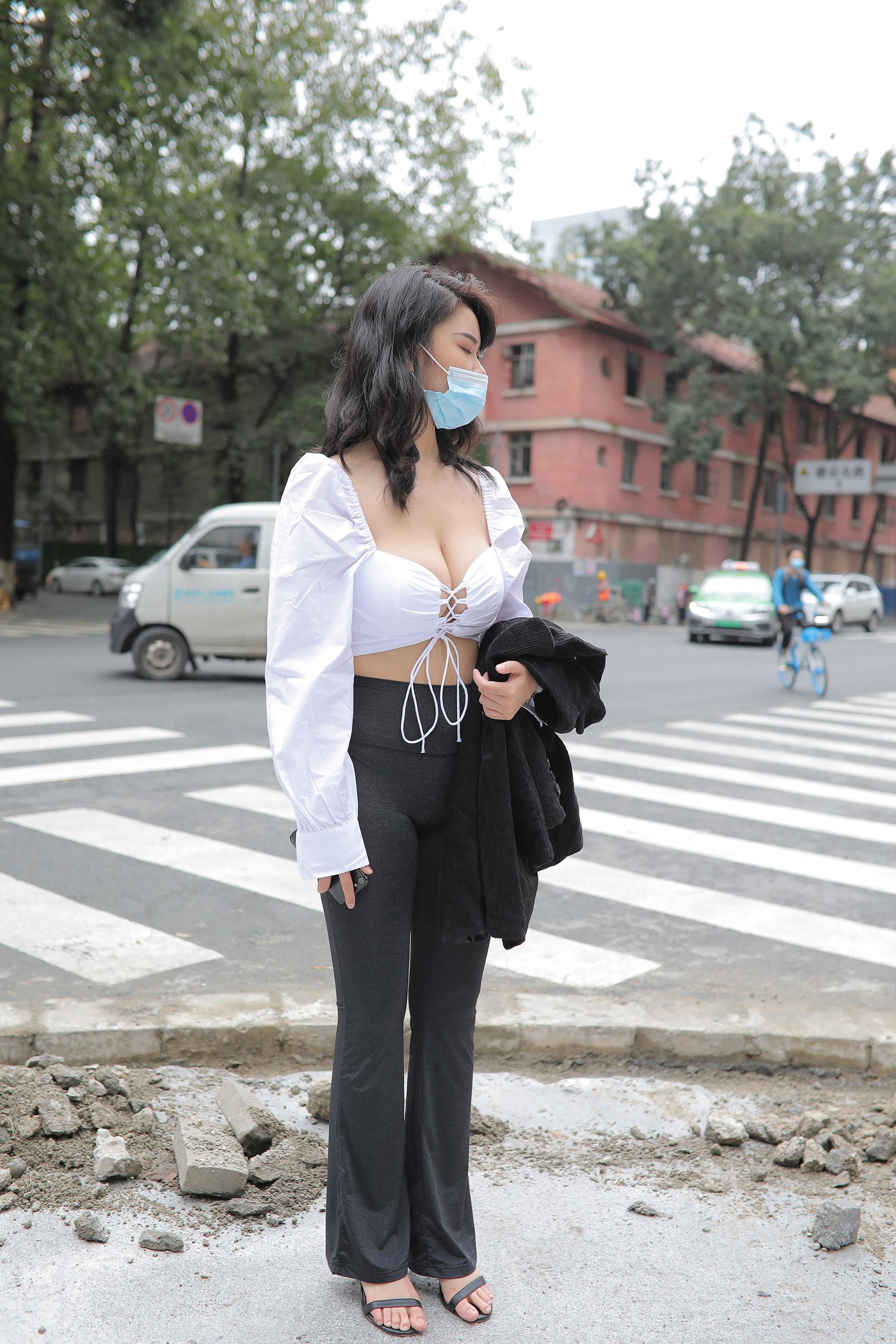 图片[1]-精选精选街拍作品 NO.1748 yuru街拍作品 – 无法释怀-第二季[36P]-草丛看图