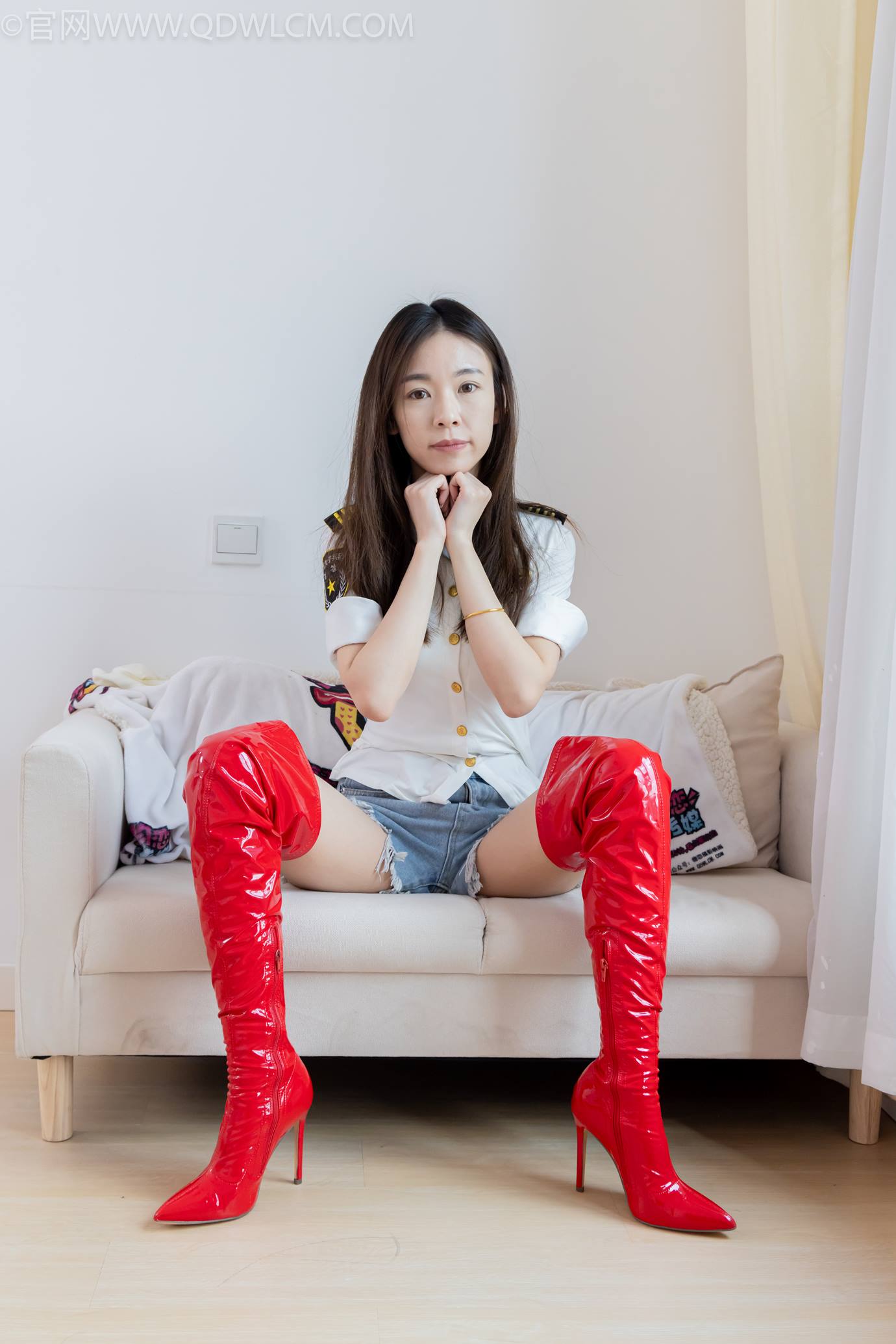 图片[6]-精选勿恋传媒 NO.2309 婷婷-高跟长靴、白棉袜、裸足[137P]-草丛看图