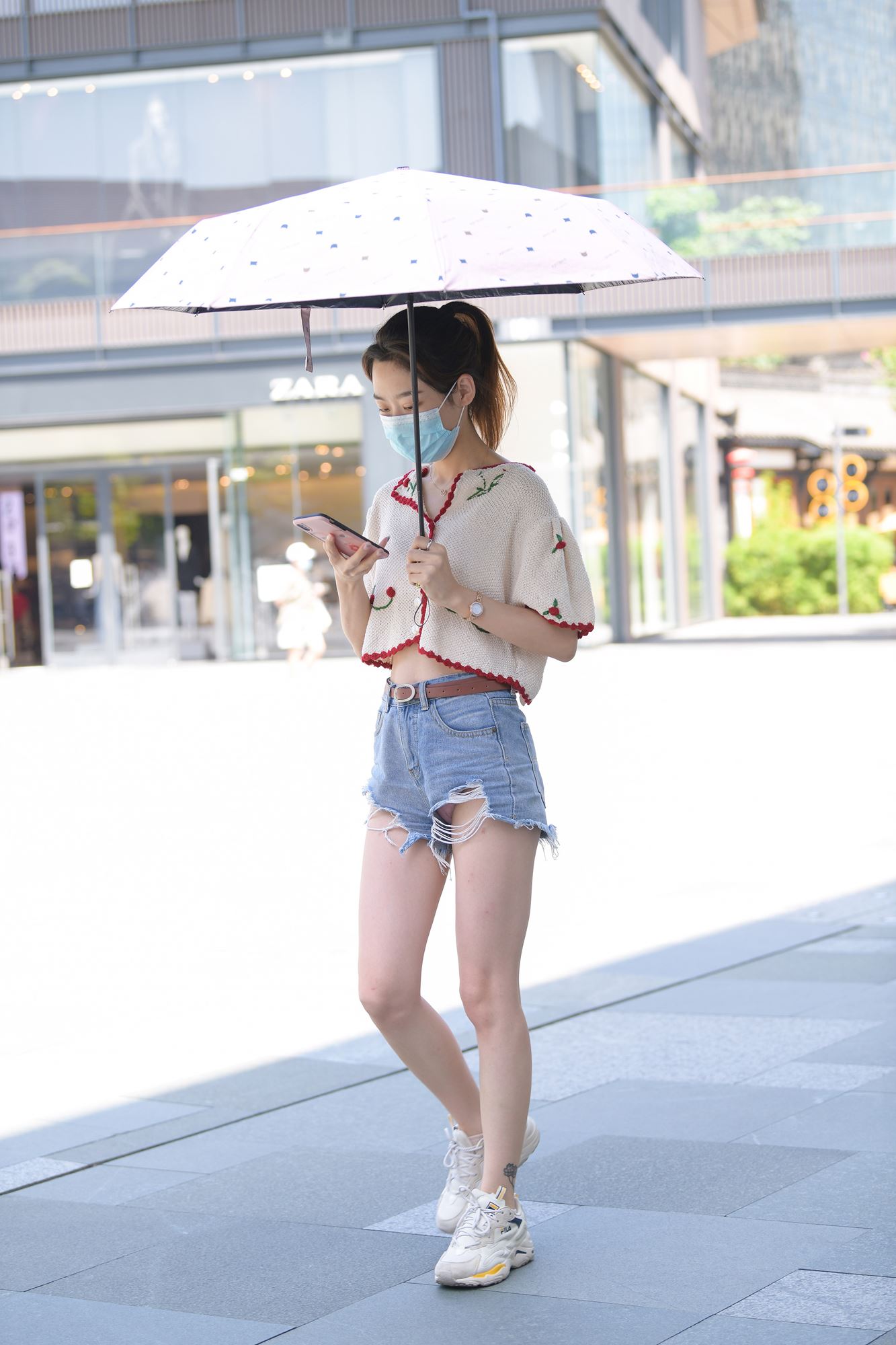 图片[3]-精选精选街拍作品 1641 摄神街拍作品 – 夏日热裤美眉[76P]-草丛看图