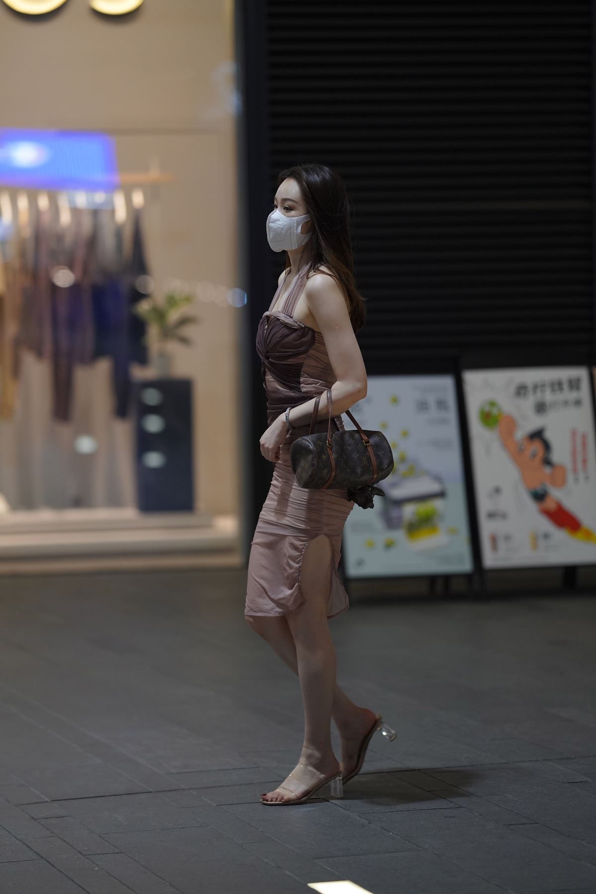 图片[4]-精选精选街拍作品 NO.1608 连体裙美女[68P]-草丛看图