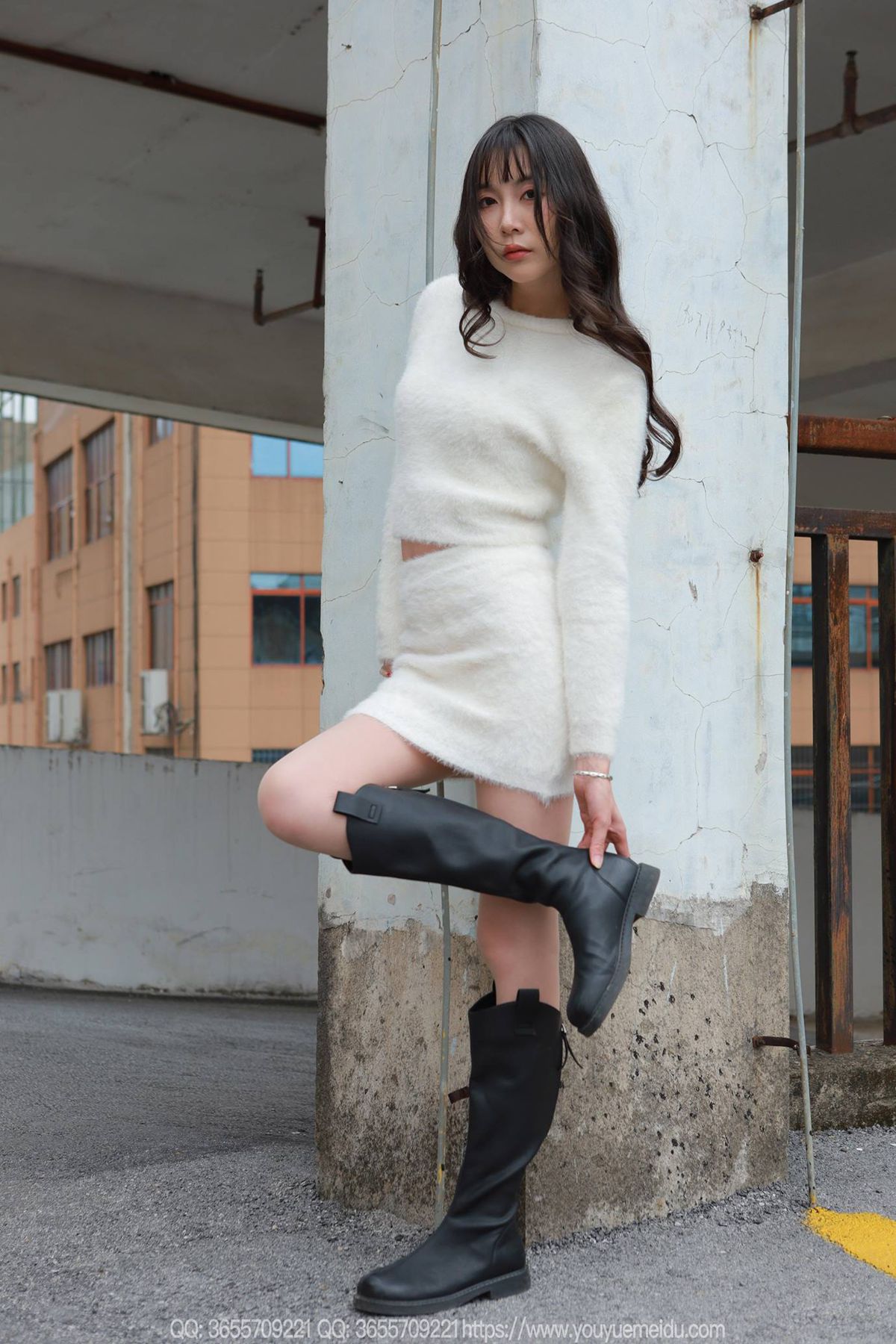 图片[3]-精选[IESS异思趣向] 2025.04.07 丝享家2021：团团《长靴包臀裙（下）》[82P/106MB]-草丛看图