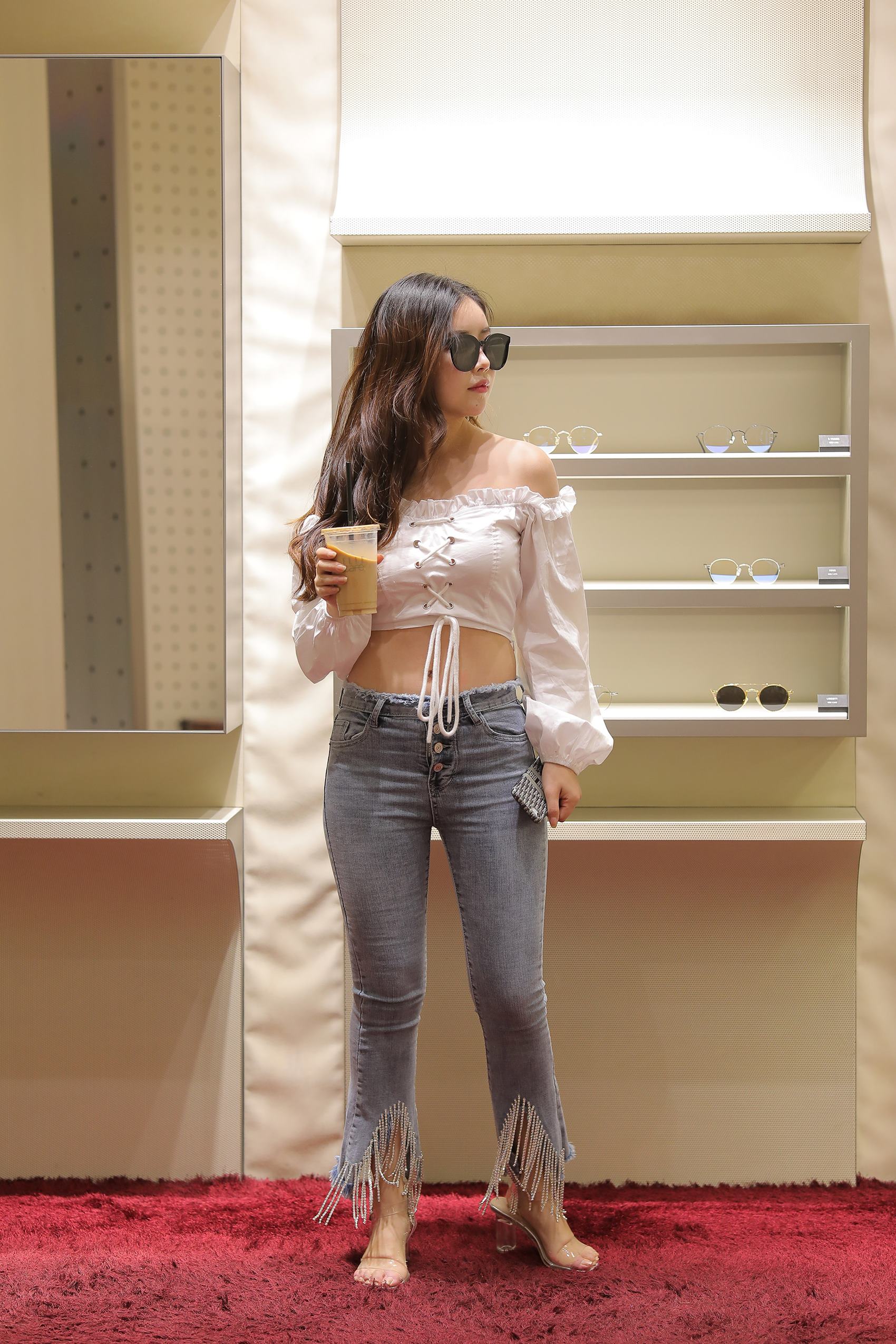 图片[2]-精选精选街拍作品 NO.1791 凯恩街拍作品 – 可爱猪猪的紧牛[36P]-草丛看图