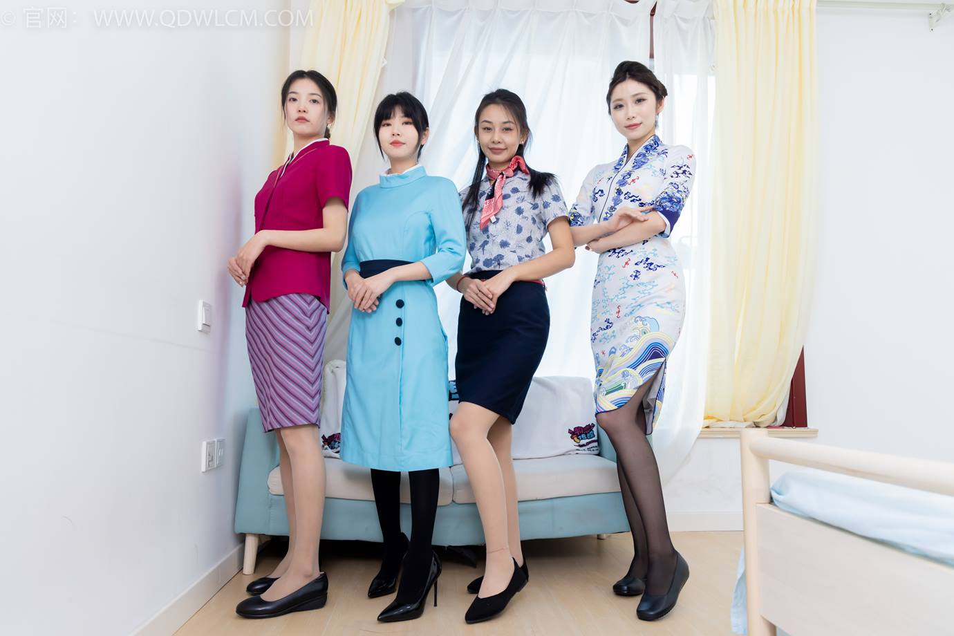 图片[2]-精选勿恋传媒 NO.2300 岚岚&茯苓&米米&泡泡-高跟鞋、平底鞋、薄肉丝、厚黑[144P]-草丛看图