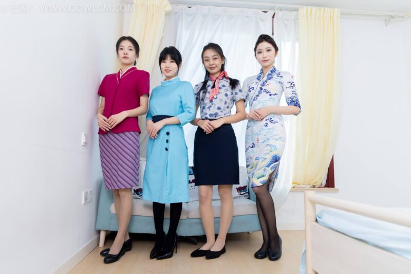 精选勿恋传媒 NO.2300 岚岚&茯苓&米米&泡泡-高跟鞋、平底鞋、薄肉丝、厚黑[144P]-草丛看图