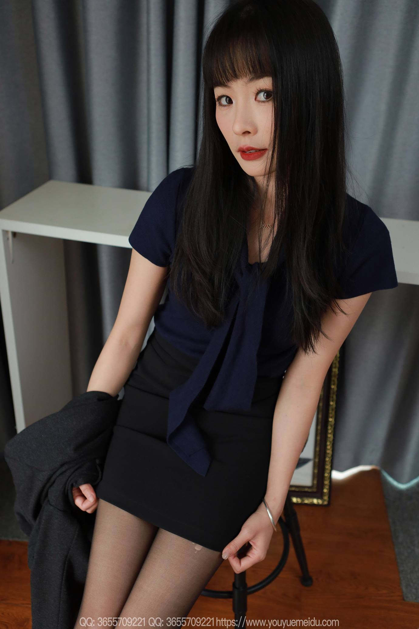 图片[2]-精选[IESS异思趣向] 2025.04.01 丝享家2016：小金《黑丝平刘海》[95P]-草丛看图