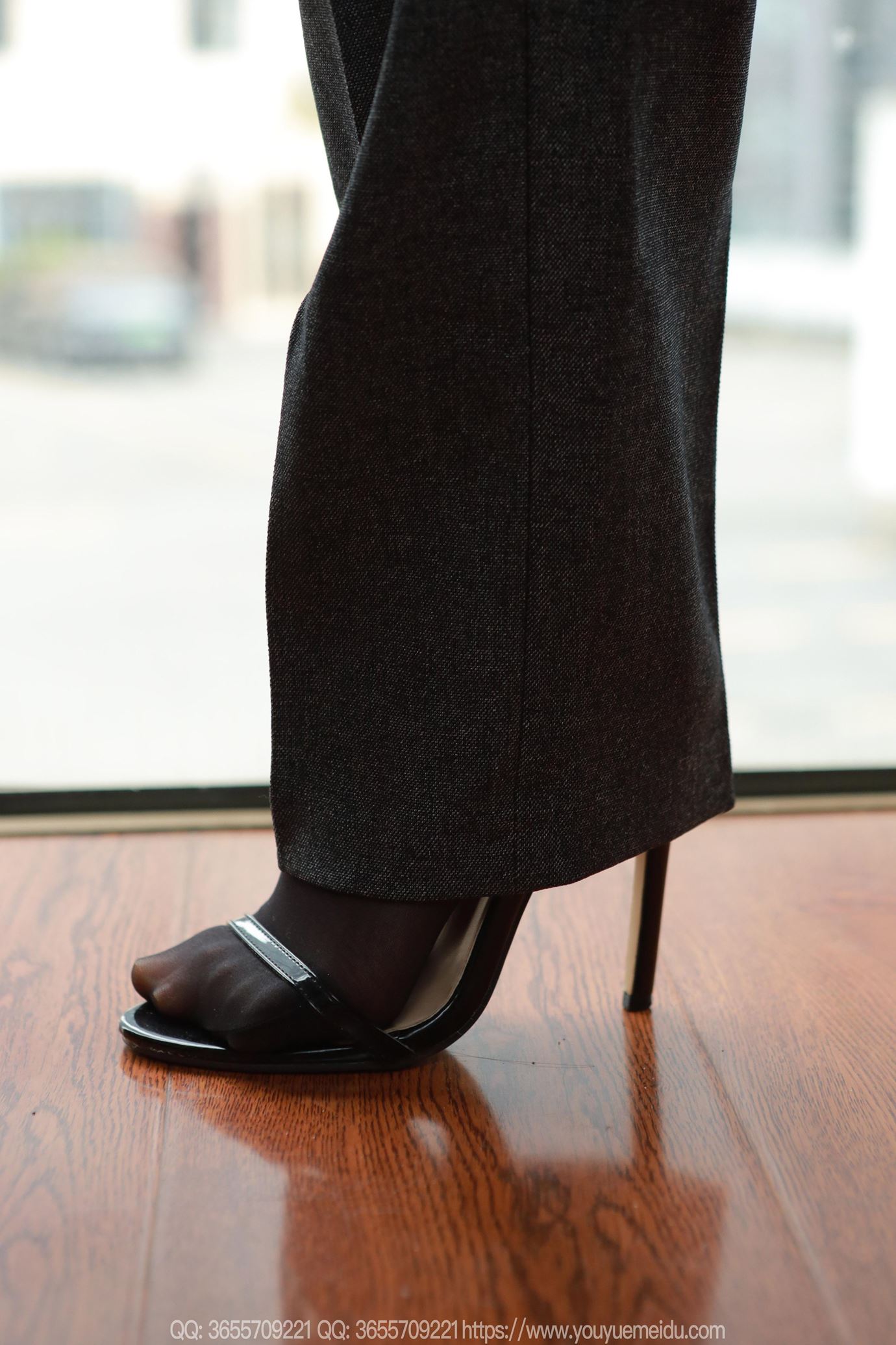 图片[6]-精选[IESS异思趣向] 2025.04.11 丝享家2025：小金《西裤里丝》[90P]-草丛看图