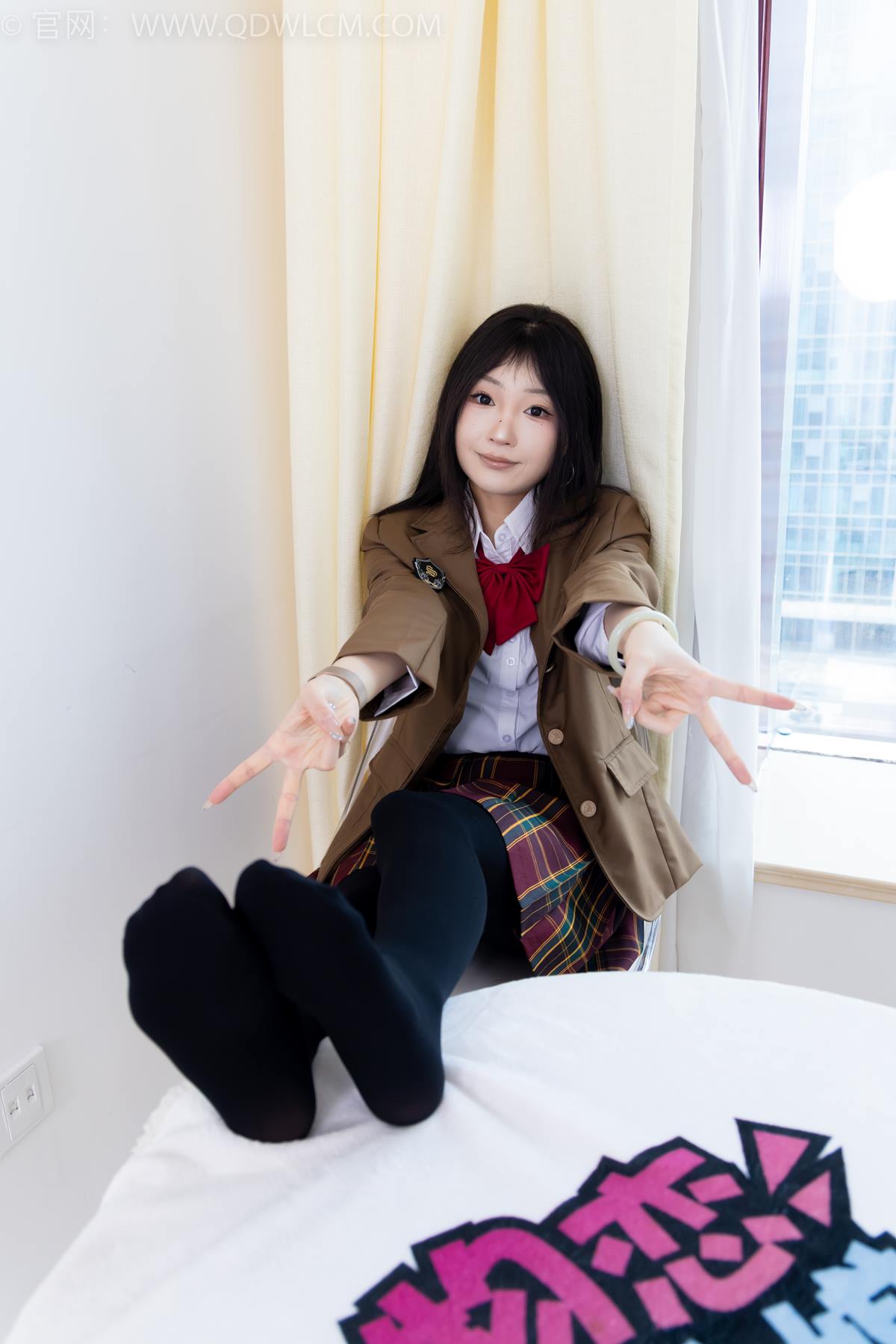 图片[3]-精选勿恋传媒 NO.2367 嘟嘟-皮鞋、厚黑丝、jk至服[133P]-草丛看图