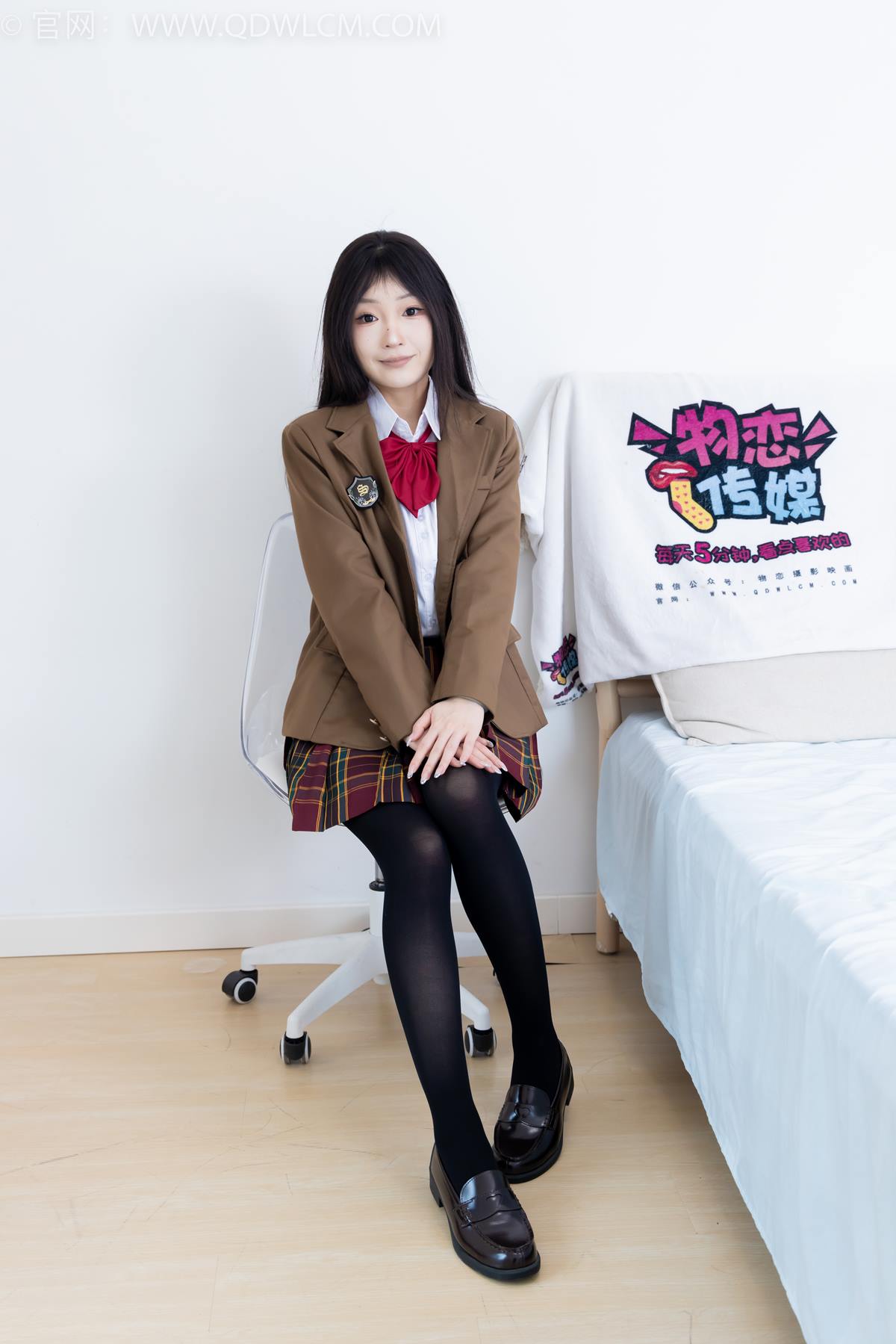 图片[8]-精选勿恋传媒 NO.2367 嘟嘟-皮鞋、厚黑丝、jk至服[133P]-草丛看图