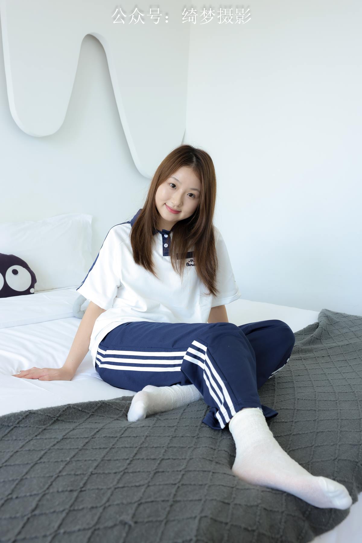 图片[4]-精选绮梦摄影 2024.09.18 NO.025 雨薇 珍藏无修无水印版[123P]-草丛看图