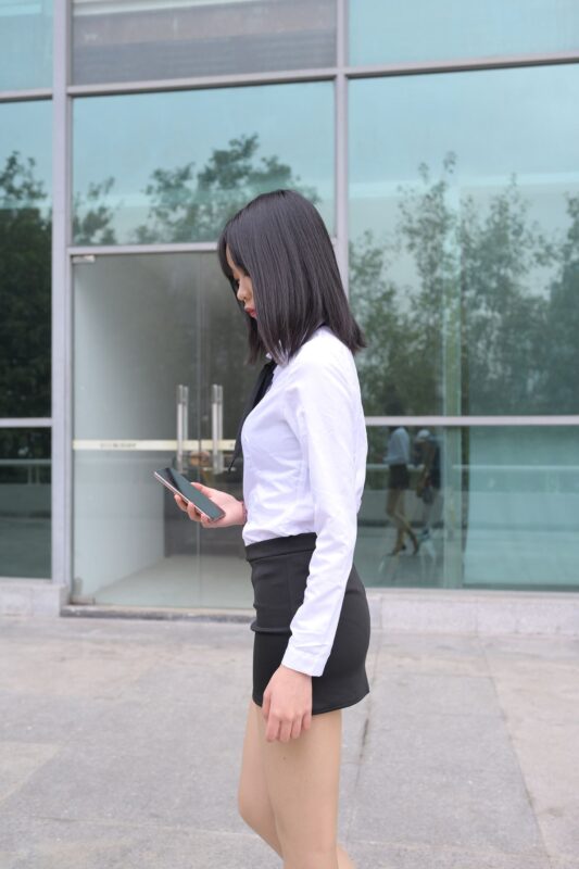 精选精选街拍作品 1613 程生街拍作品 – 商城推销美女[88P]-草丛看图