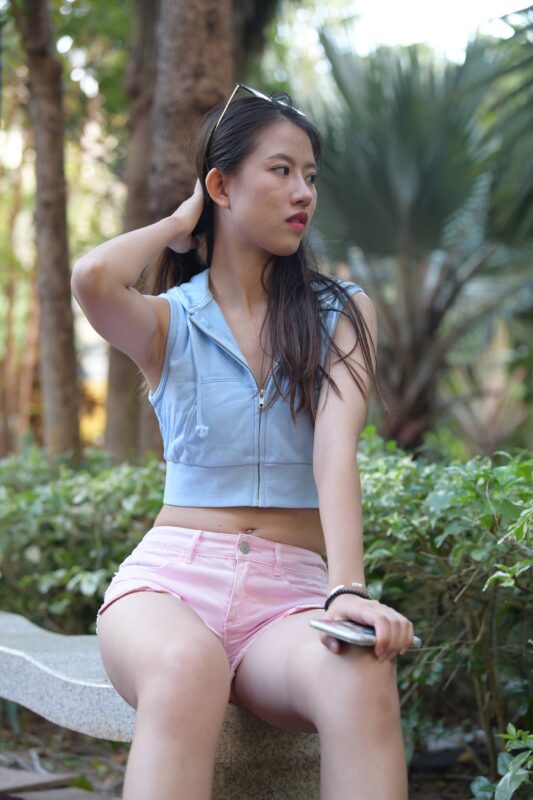 精选精选街拍作品 NO.1833 一始街拍作品 – 你是我的唯一[76P]-草丛看图