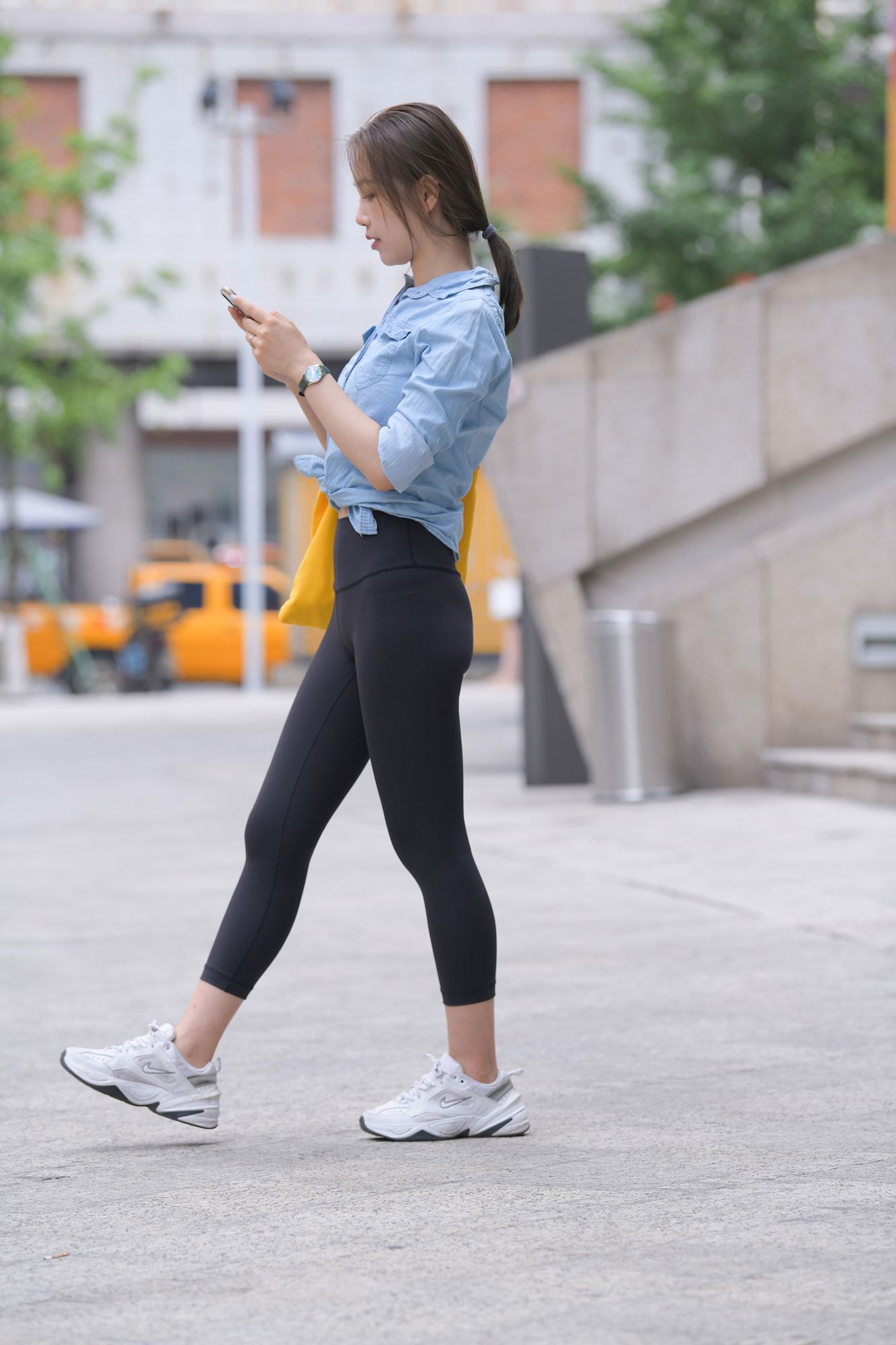 图片[8]-精选精选街拍作品 NO.1686 一始街拍作品 – 黑色瑜伽裤青春女孩[76P]-草丛看图