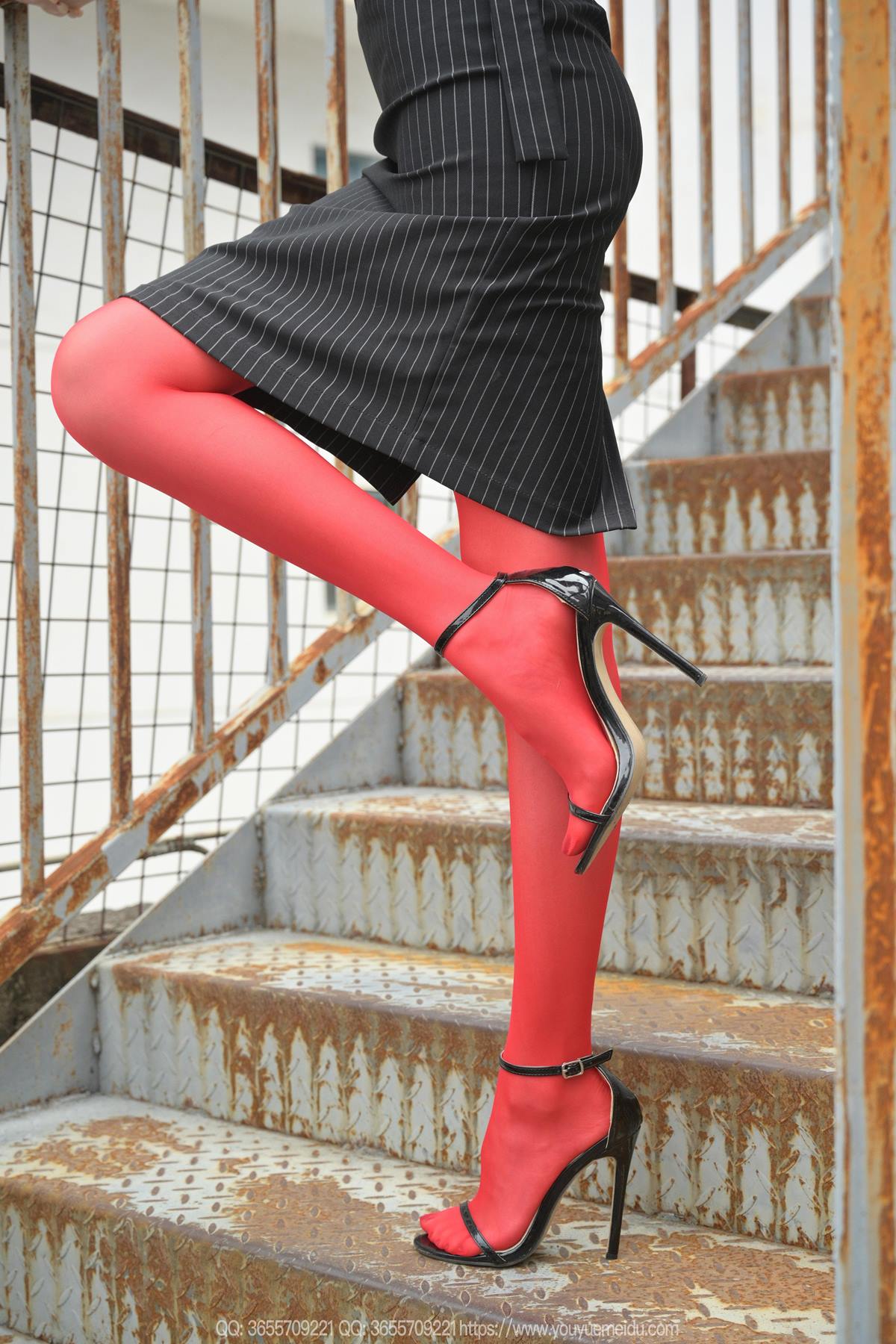 图片[3]-精选[IESS异思趣向] 2025.05.26 丝享家2063：团团《烈焰红唇》[76P]-草丛看图