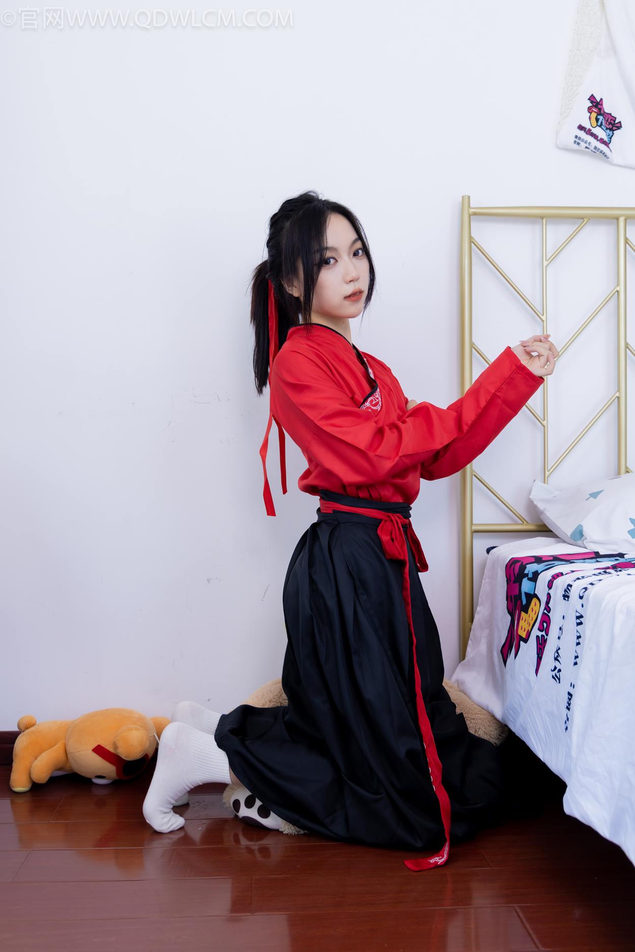 图片[7]-精选勿恋传媒 NO.2330 纱纱-汉服、皮鞋、白棉袜、薄肉丝[151P]-草丛看图