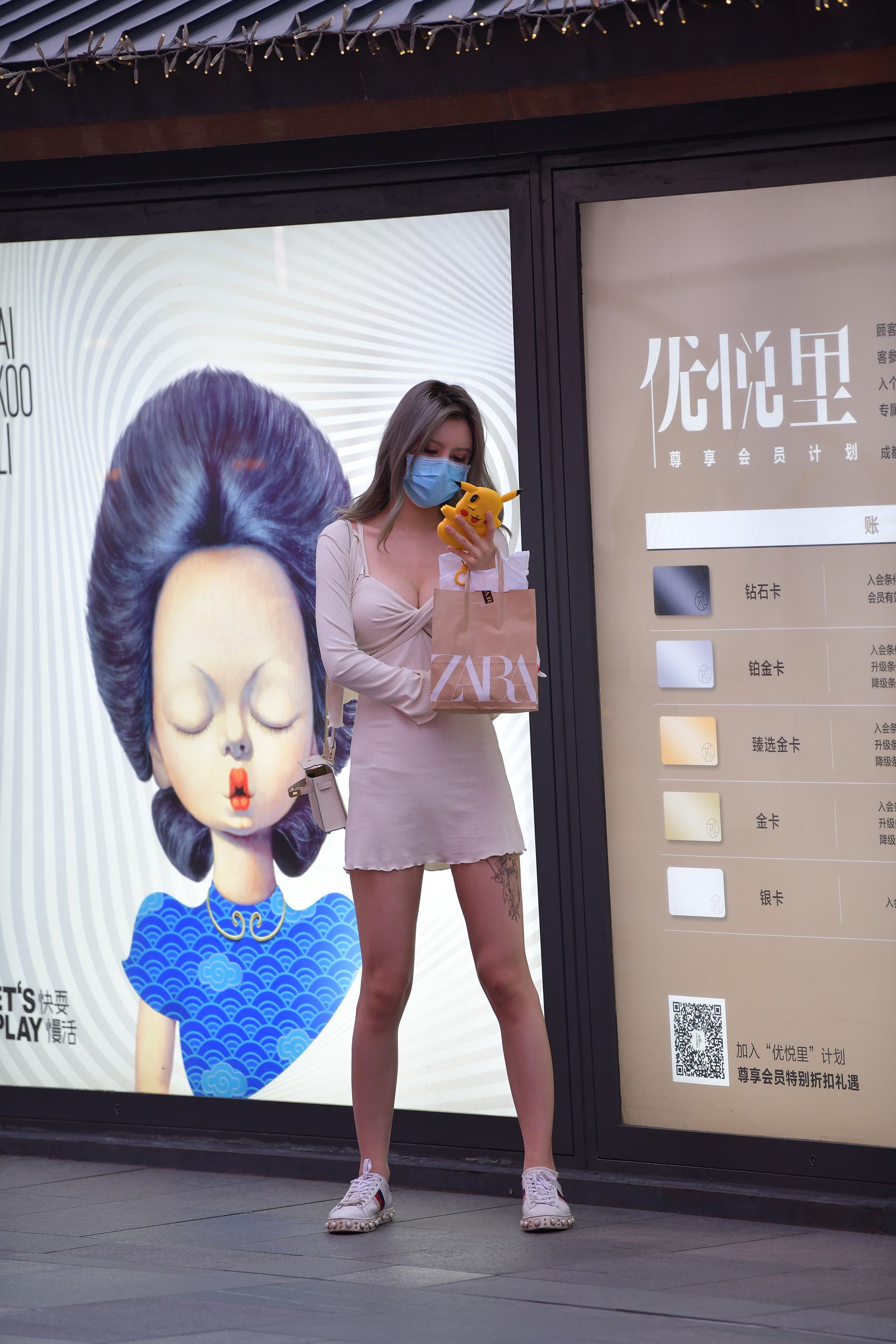 图片[6]-精选精选街拍作品 NO.1783 视觉冲击街拍作品 – 黄昏下de小解解[34P]-草丛看图