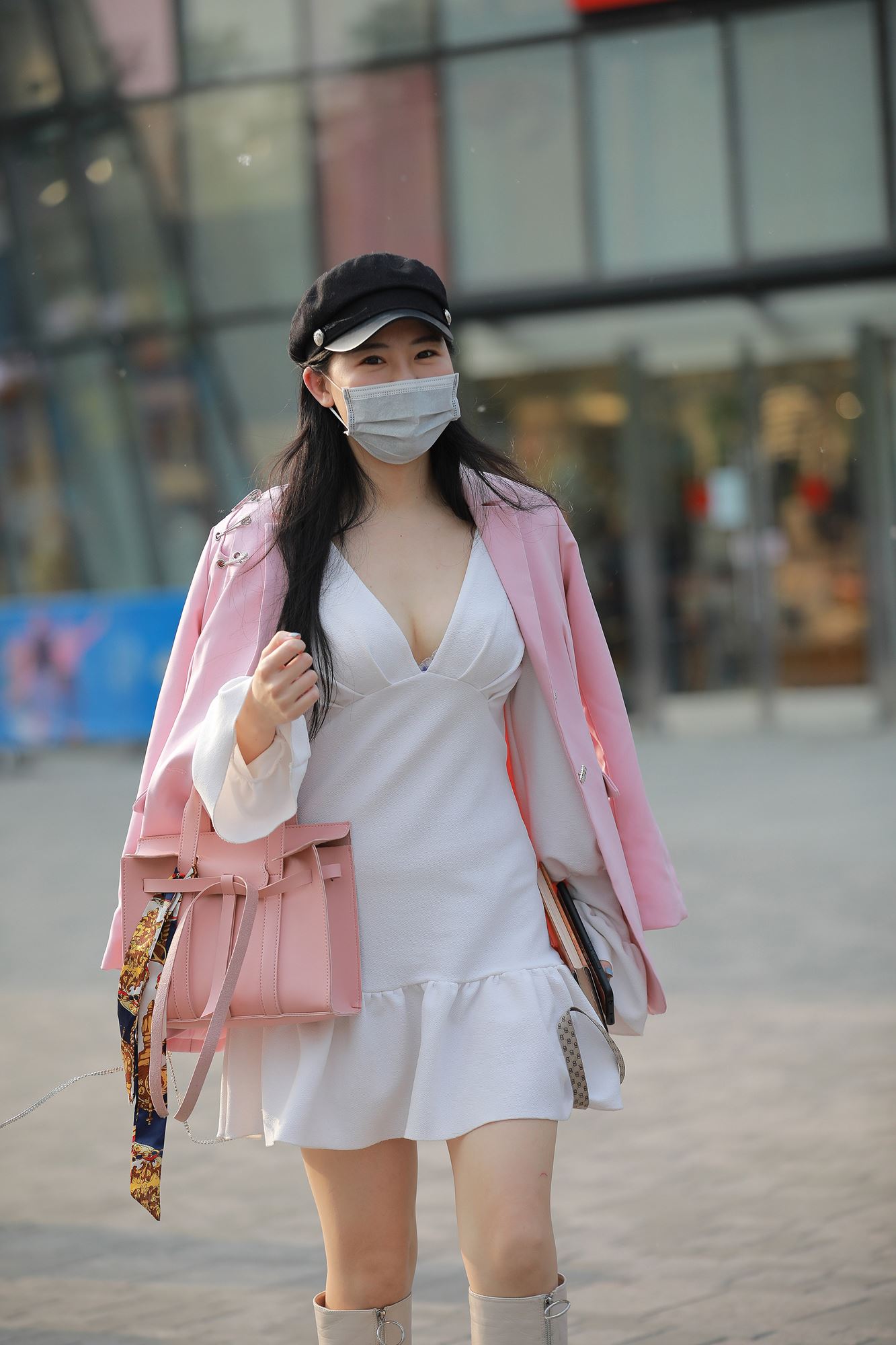 图片[8]-精选精选街拍作品 1656 四九城嘎子街拍作品 – 美女一天两套服装[64P]-草丛看图