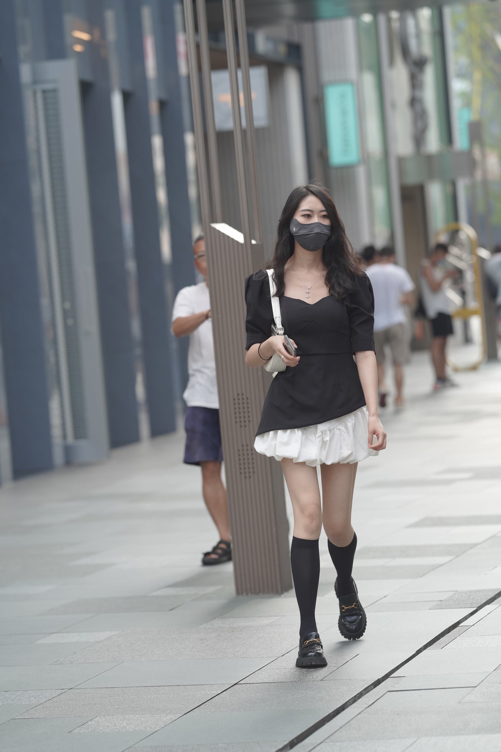 图片[4]-精选精选街拍作品 NO.1765 圆润翘臀 [69P]-草丛看图