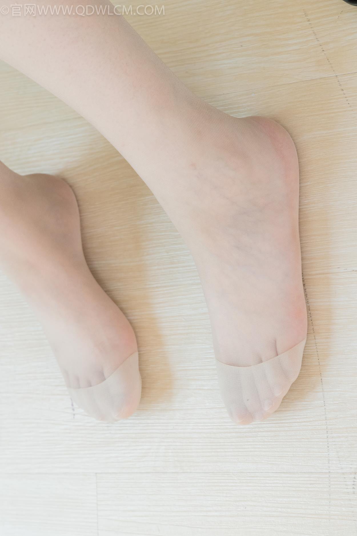 图片[5]-精选勿恋传媒 NO.2327 小优-高跟鞋、薄肉丝[124P]-草丛看图