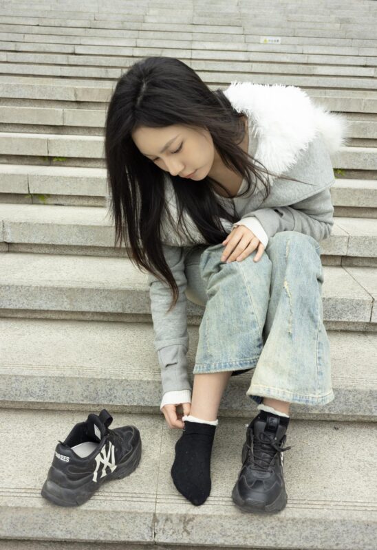 精选她们印象 NO.003 维尼[126P]-草丛看图