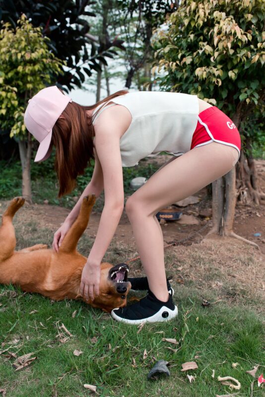 精选精选街拍作品 NO.1710 御风街拍作品 – 极品美少女清水由乃的钓鱼基地休闲生活[88P]-草丛看图