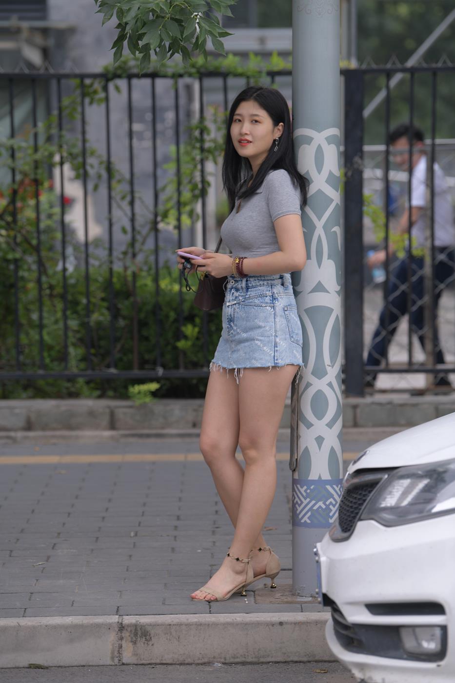 图片[6]-精选魔镜街拍 NO.169 一只麋鹿摄影 牛仔短裙美女[56P]-草丛看图