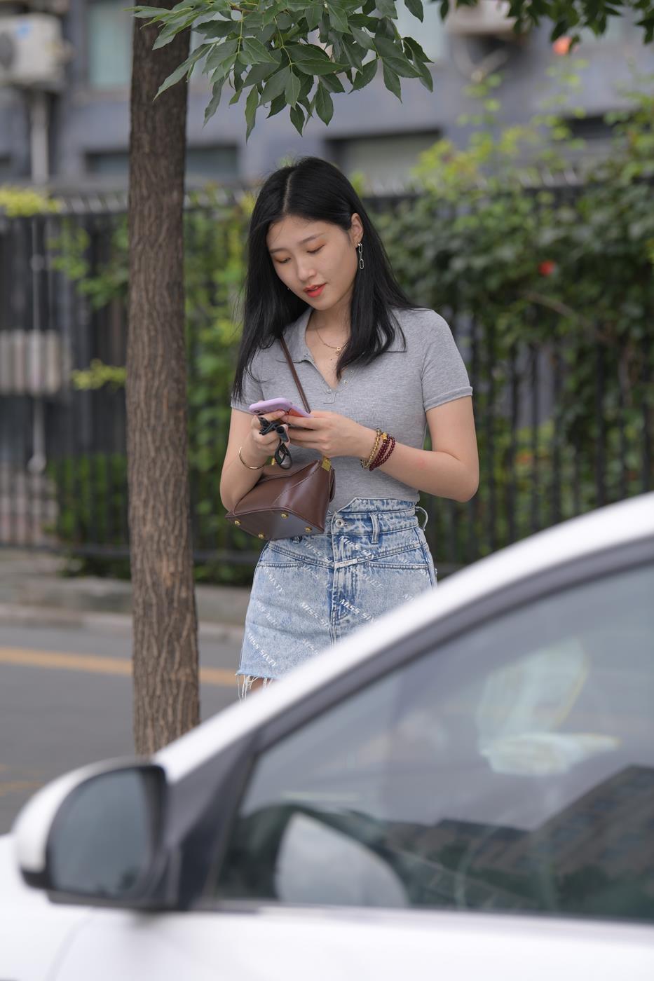 图片[8]-精选魔镜街拍 NO.169 一只麋鹿摄影 牛仔短裙美女[56P]-草丛看图