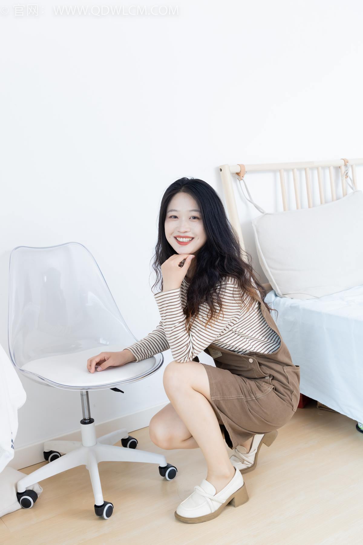 图片[5]-精选勿恋传媒 NO.2388 小紫-皮鞋、薄肉丝大腿袜[136P]-草丛看图