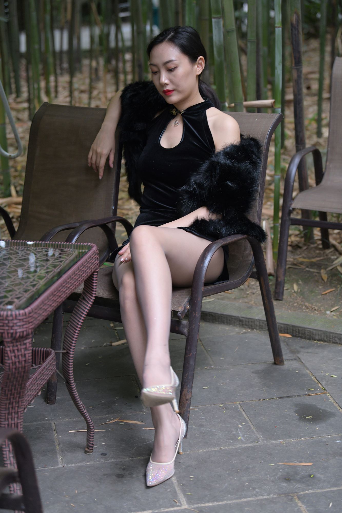 图片[5]-精选精选街拍作品 1633 一始街拍作品 – 独坐幽篁里[108P]-草丛看图