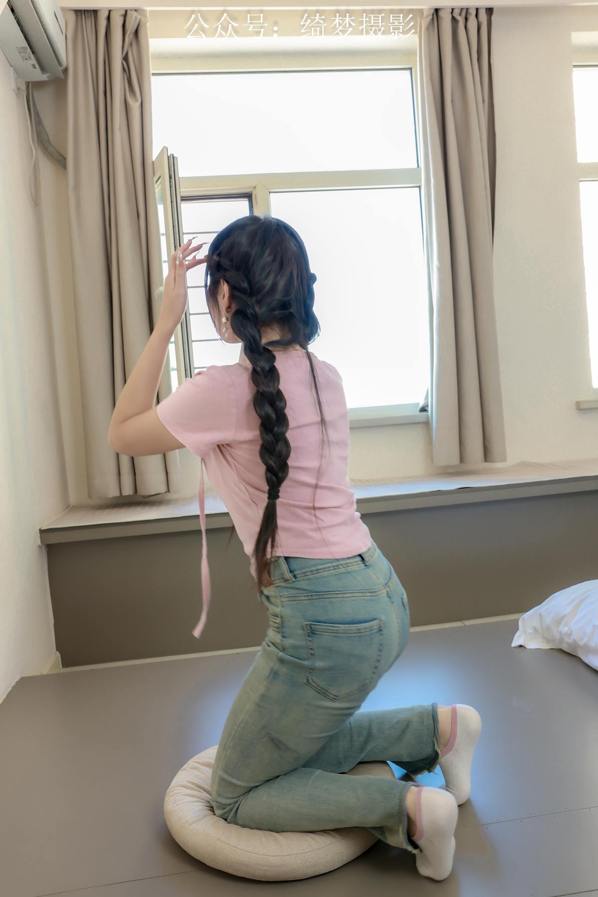 图片[3]-精选绮梦摄影 2024.09.14 NO.023 涵涵 珍藏无修无水印版[144P]-草丛看图