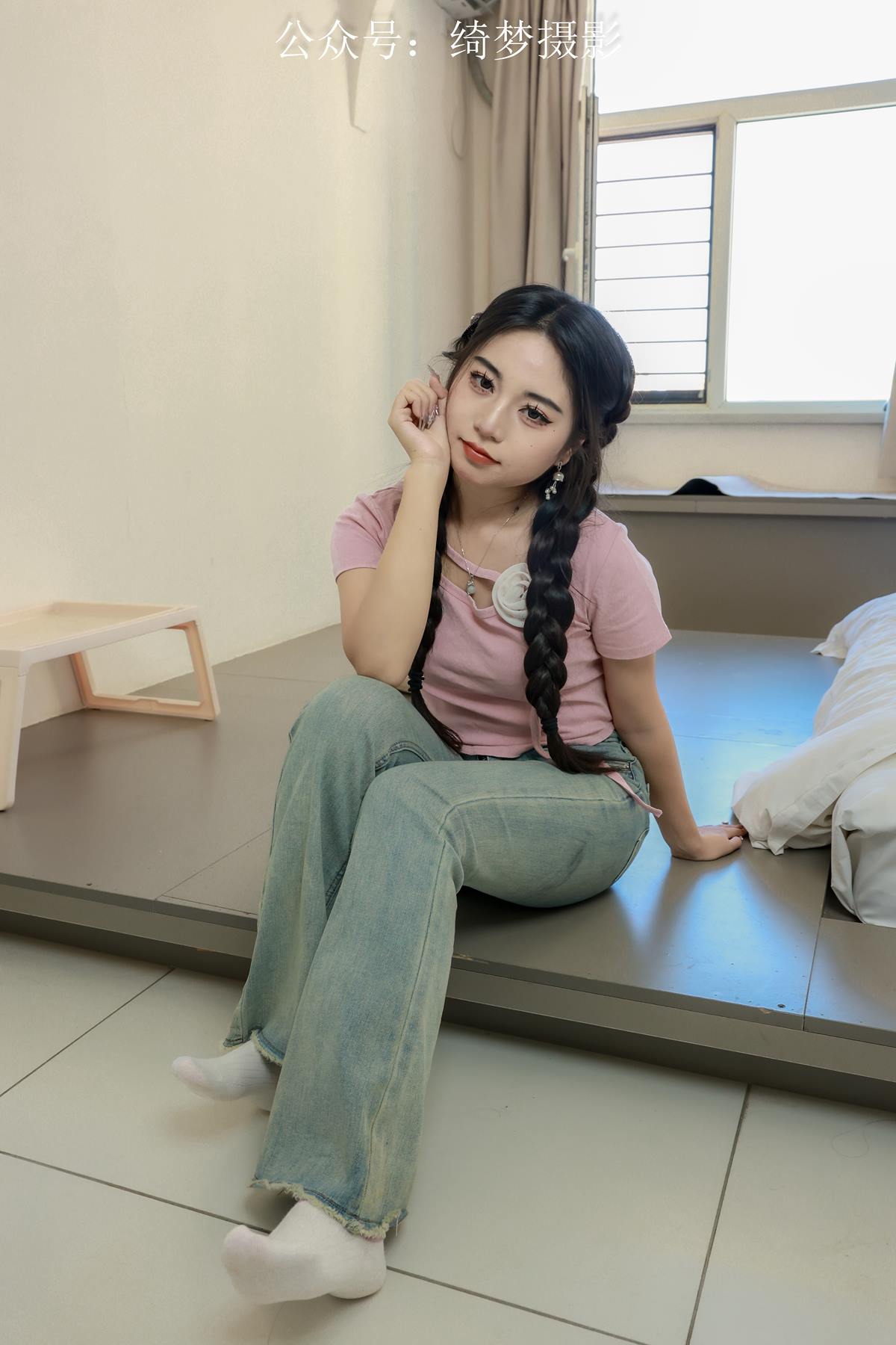 图片[5]-精选绮梦摄影 2024.09.14 NO.023 涵涵 珍藏无修无水印版[144P]-草丛看图