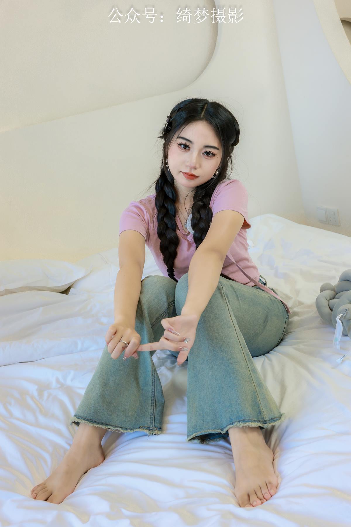 图片[7]-精选绮梦摄影 2024.09.14 NO.023 涵涵 珍藏无修无水印版[144P]-草丛看图