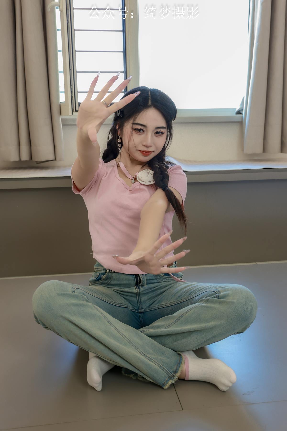 图片[8]-精选绮梦摄影 2024.09.14 NO.023 涵涵 珍藏无修无水印版[144P]-草丛看图