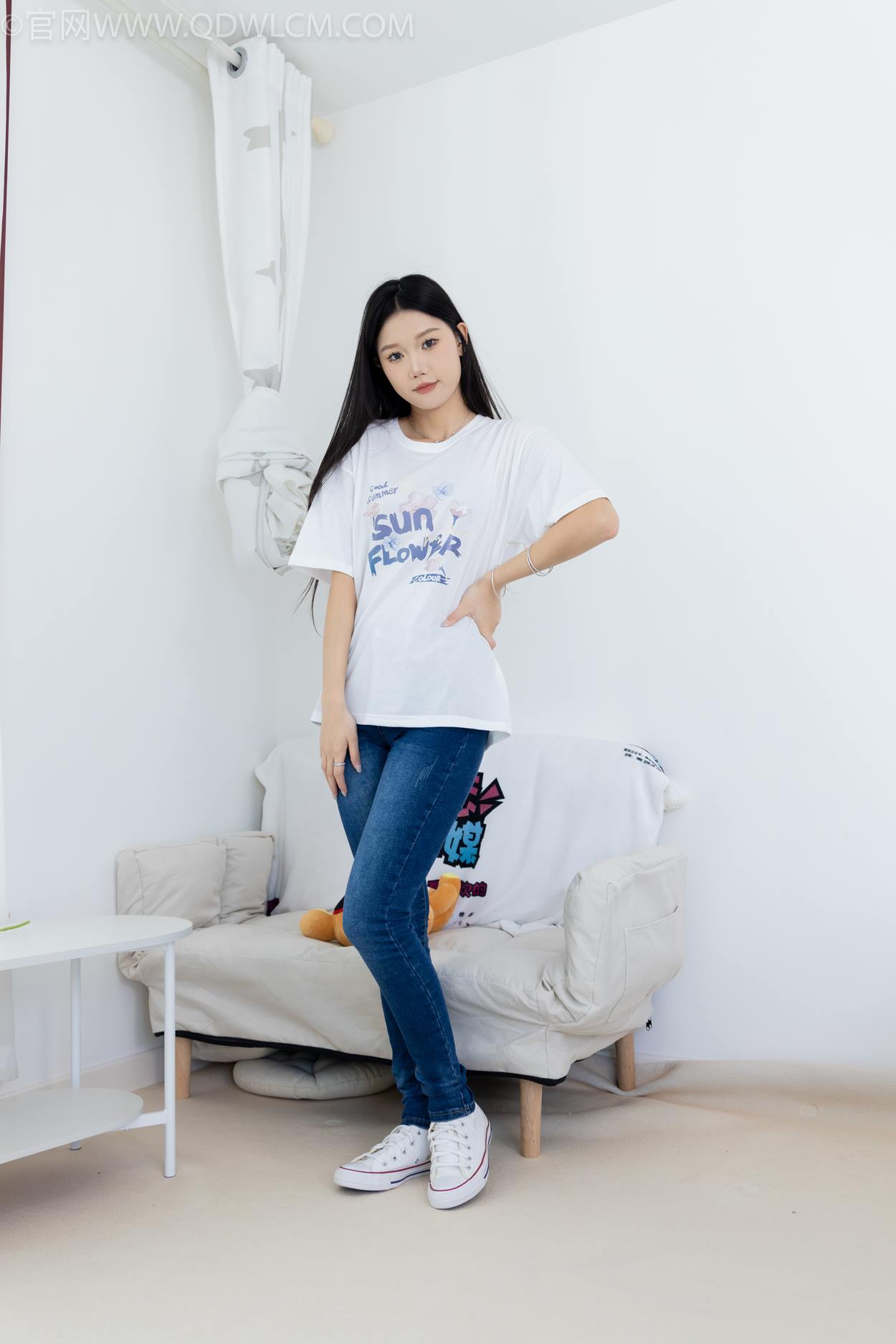 图片[2]-精选勿恋传媒 NO.2329 小竹-帆布鞋、白船袜、肚子疼揉肚子剧情[158P]-草丛看图