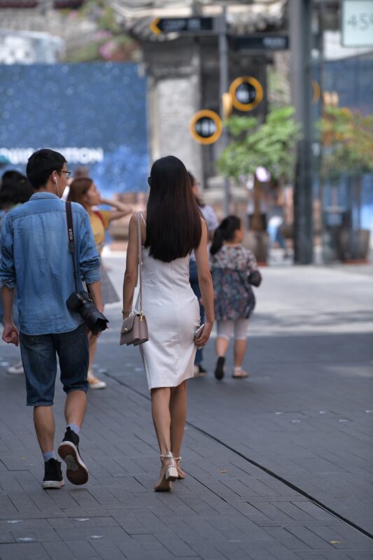 精选精选街拍作品 NO.1778 摄神街拍作品 – 小解解[27P]-草丛看图