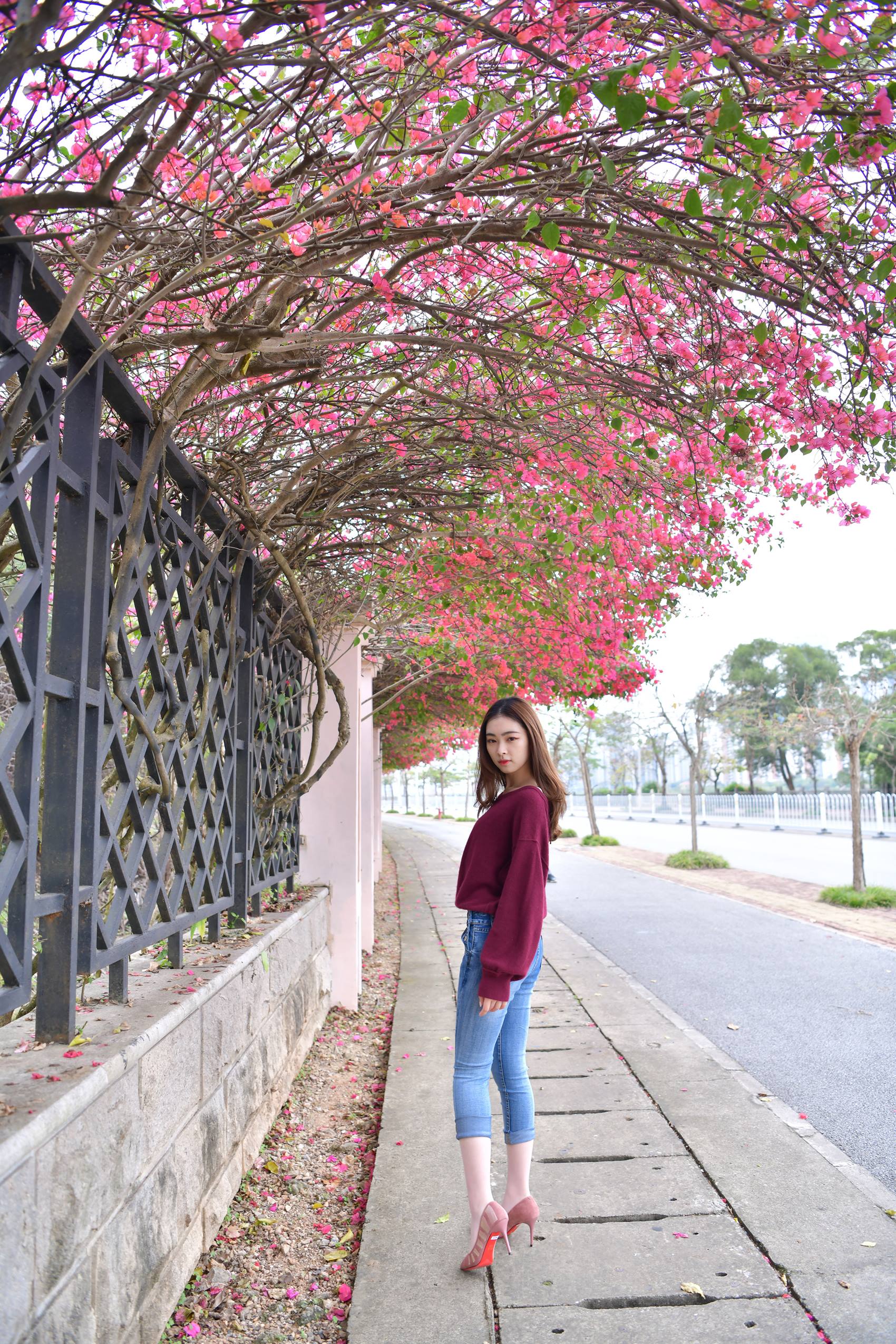 图片[3]-精选精选街拍作品 NO.1815 牛仔裤肉丝小解解[92P]-草丛看图