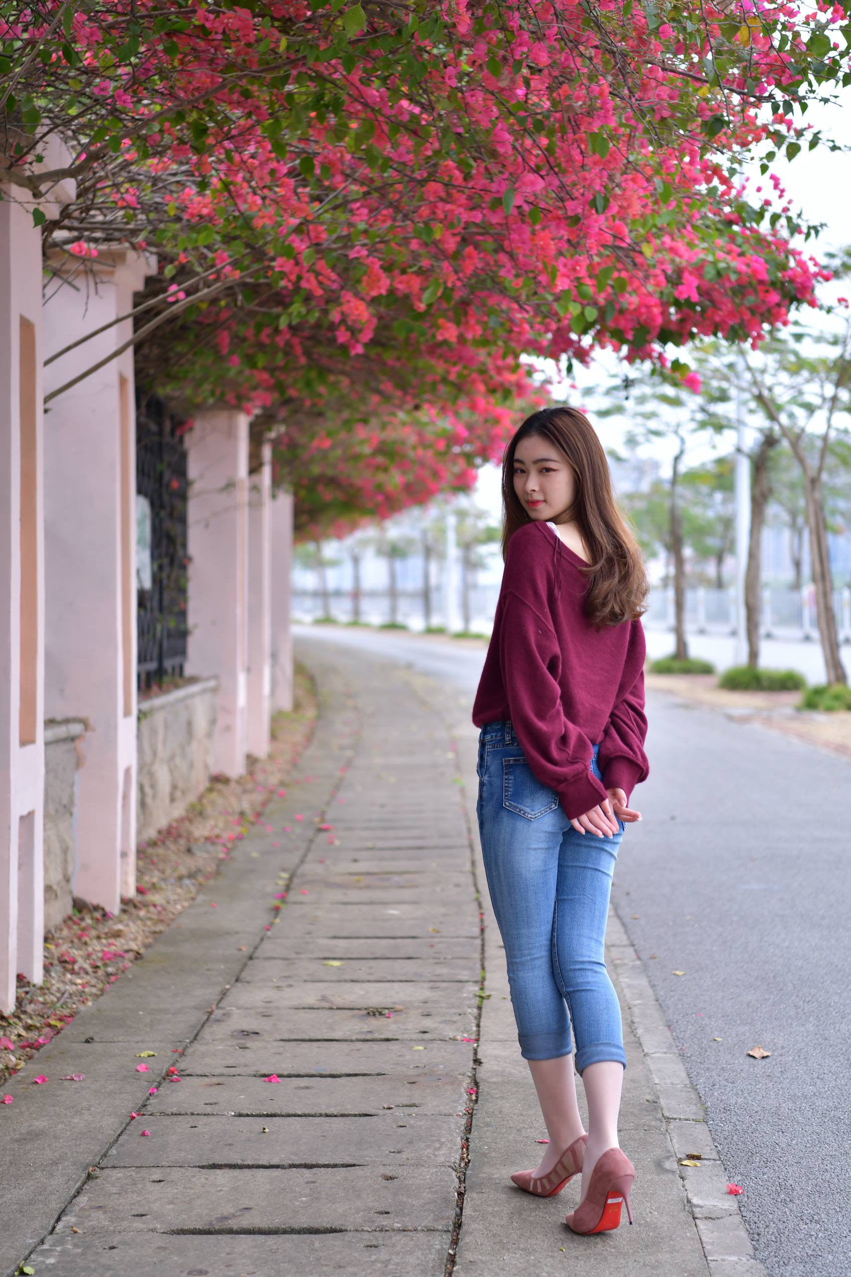 图片[6]-精选精选街拍作品 NO.1815 牛仔裤肉丝小解解[92P]-草丛看图