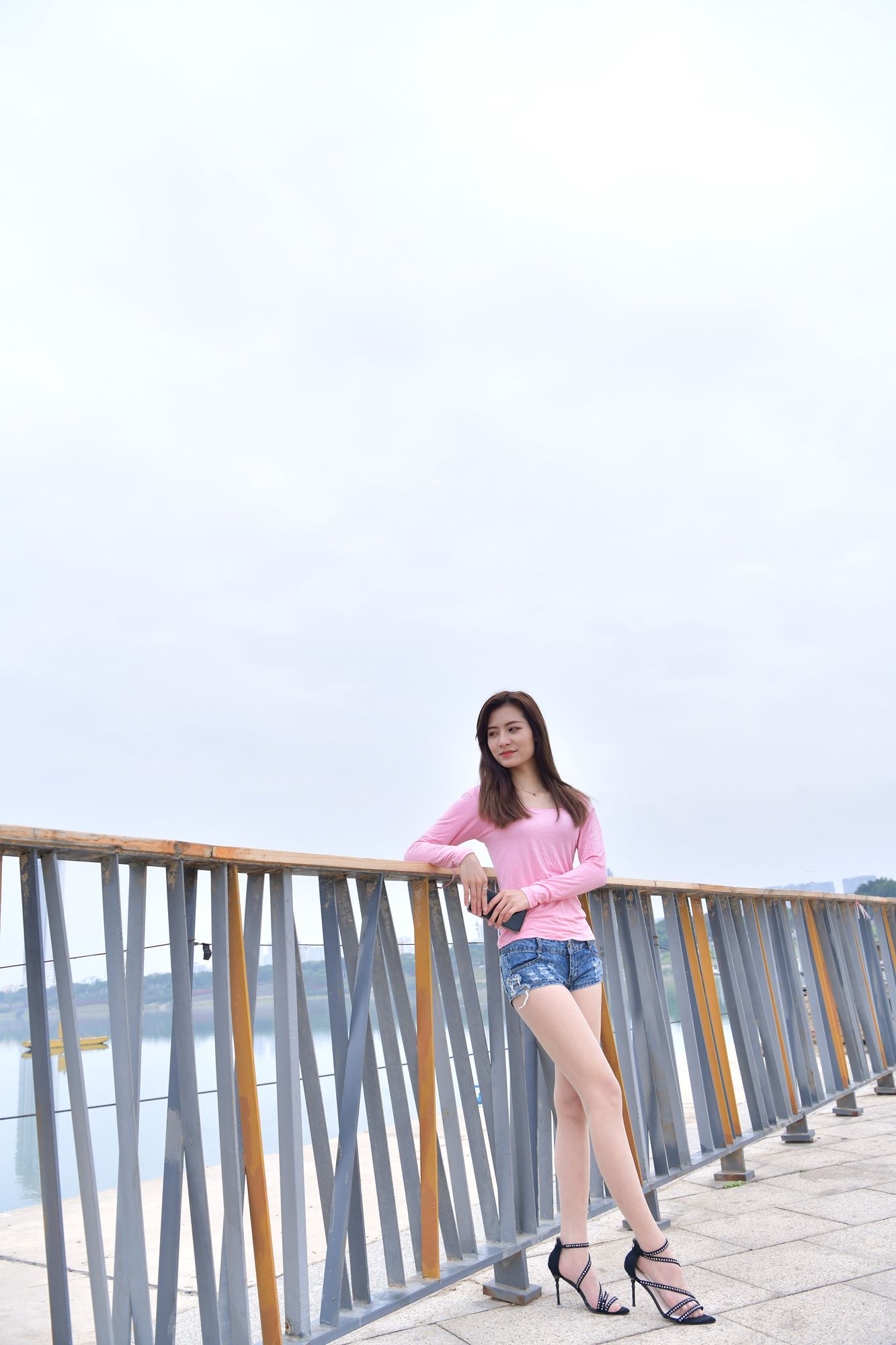 图片[7]-精选精选街拍作品 NO.1667 小海街拍作品 – 身材很苗条的小解解[260P]-草丛看图