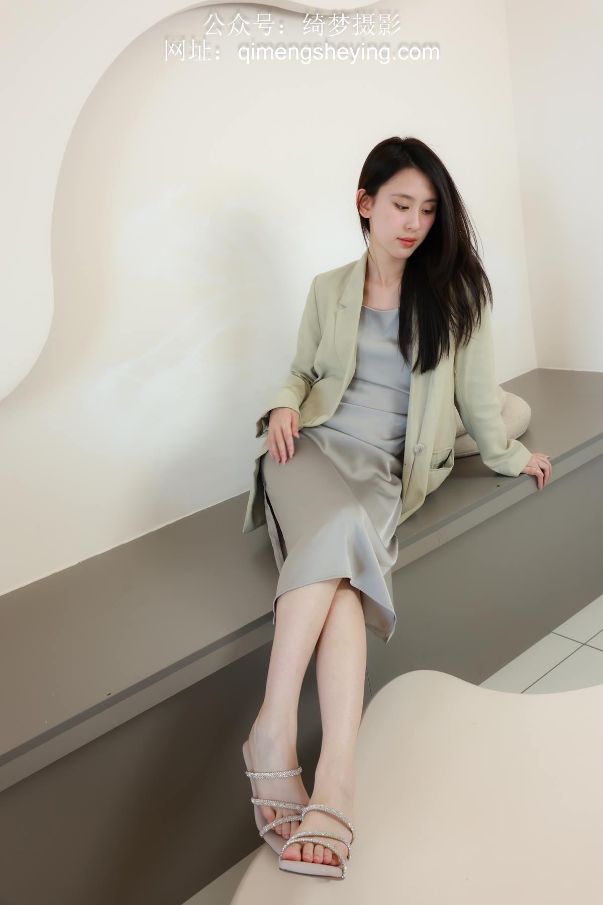 图片[7]-精选绮梦摄影 2024.09.22 NO.030 yaya 珍藏无修无水印版[136P]-草丛看图