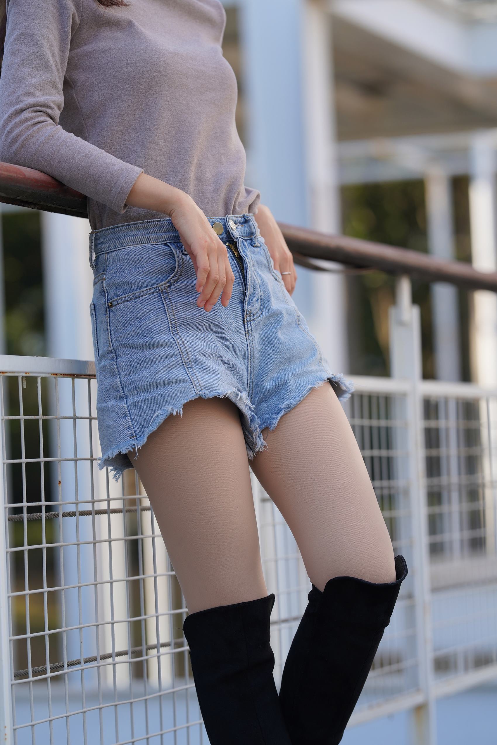 图片[7]-精选精选街拍作品 NO.1735 影行者街拍作品 – 暖阳下的肉丝女孩[88P]-草丛看图