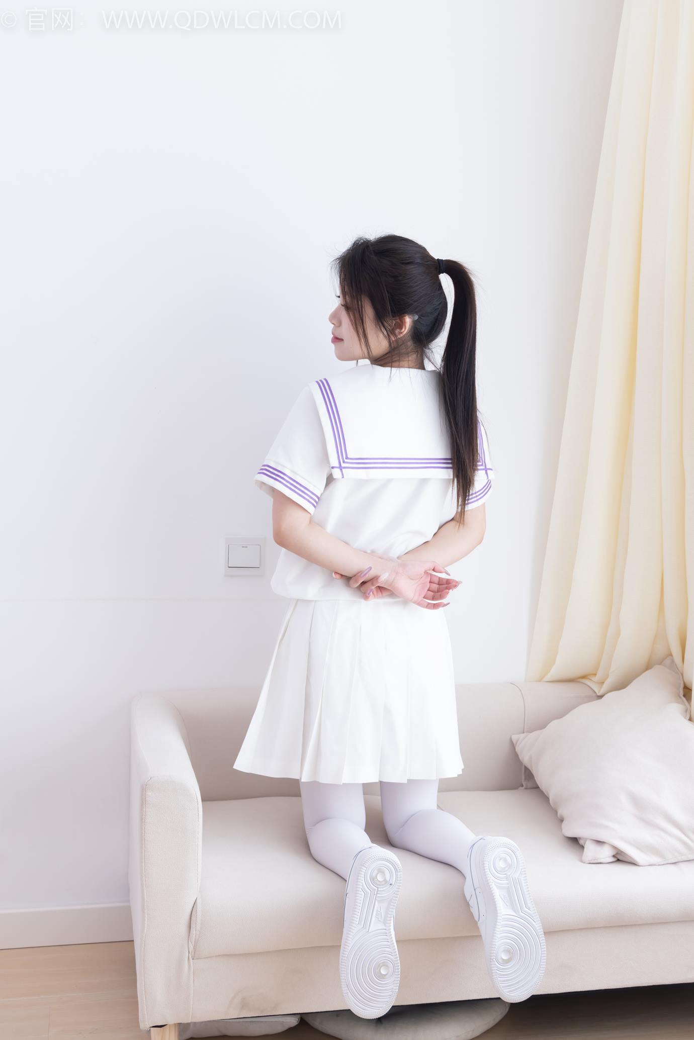 图片[5]-精选勿恋传媒 NO.2317 闪闪-板鞋、厚白丝、jk至服[102P]-草丛看图